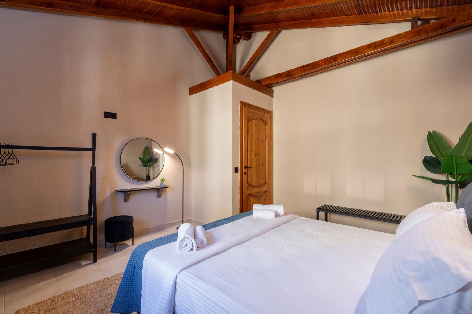 Loft From Above Neos Marmaras
