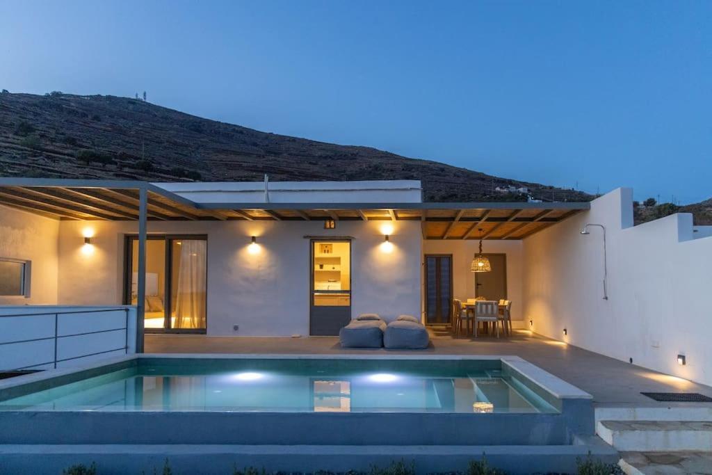 Villa Savel House