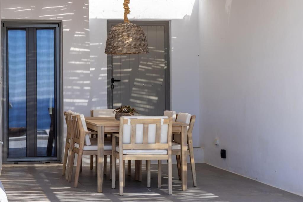 Savel House Villa