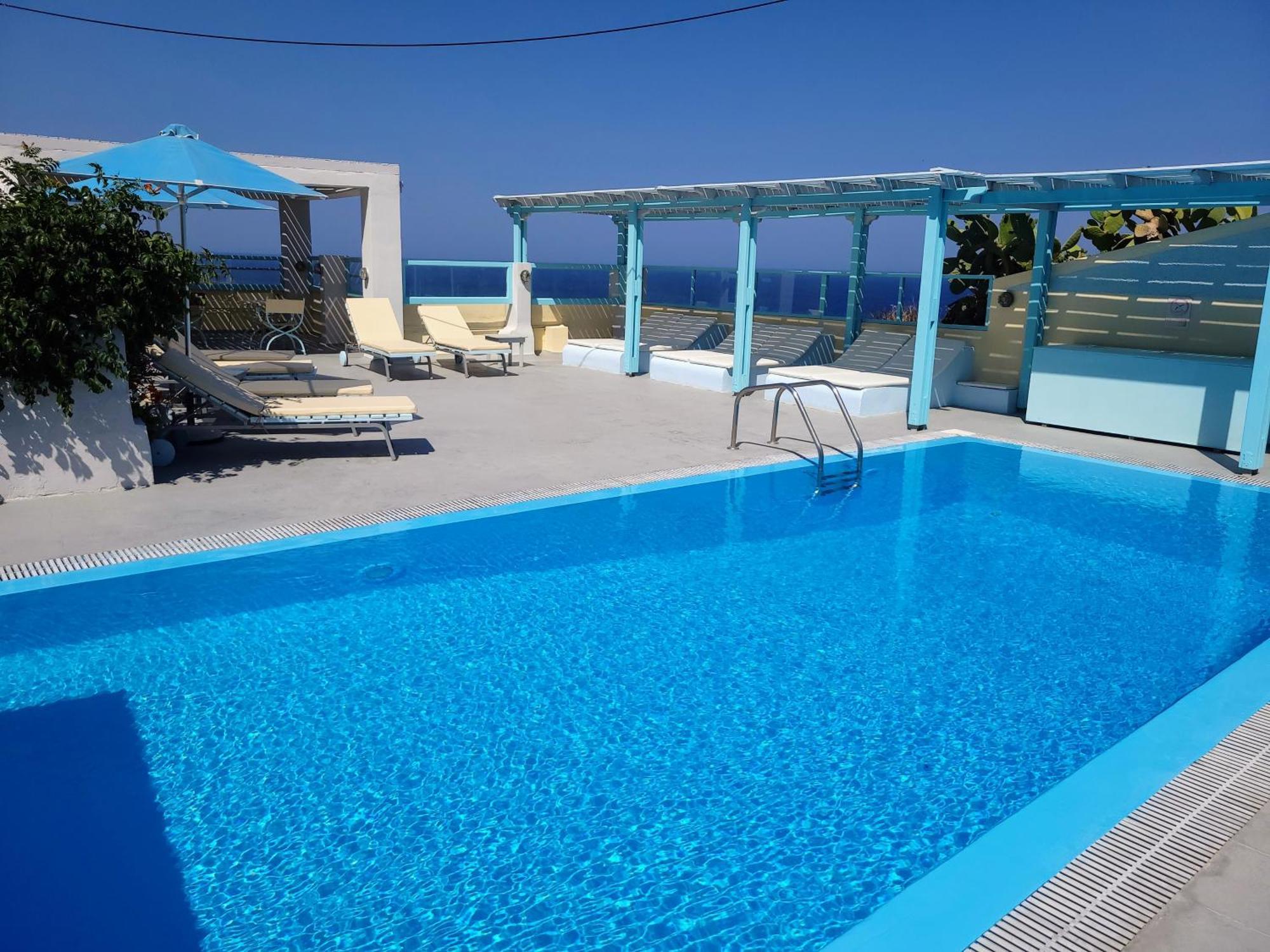 Anneta 2* Kamari (Santorini)