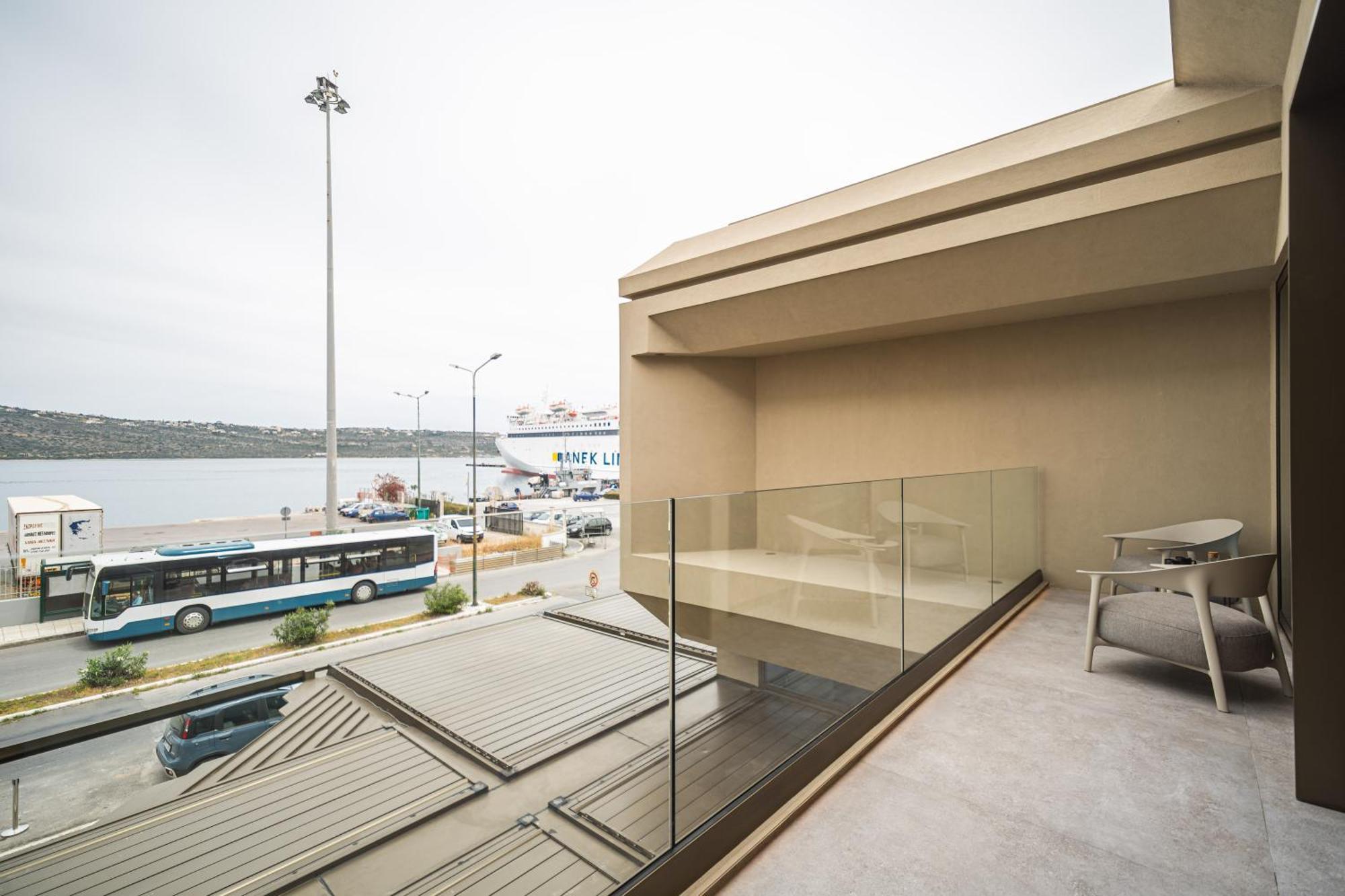 Hotel Oniros Residences Souda