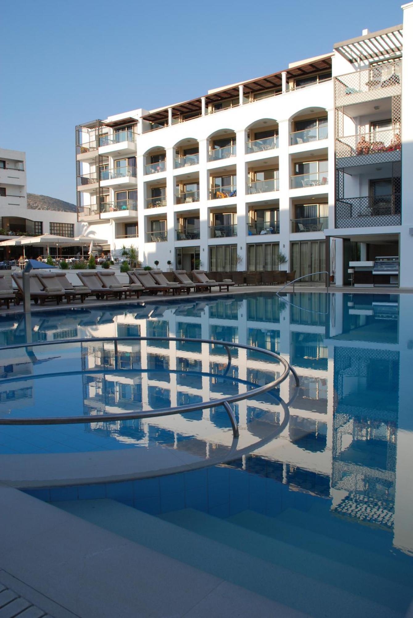 Albatros & Hersonissos (Crete)