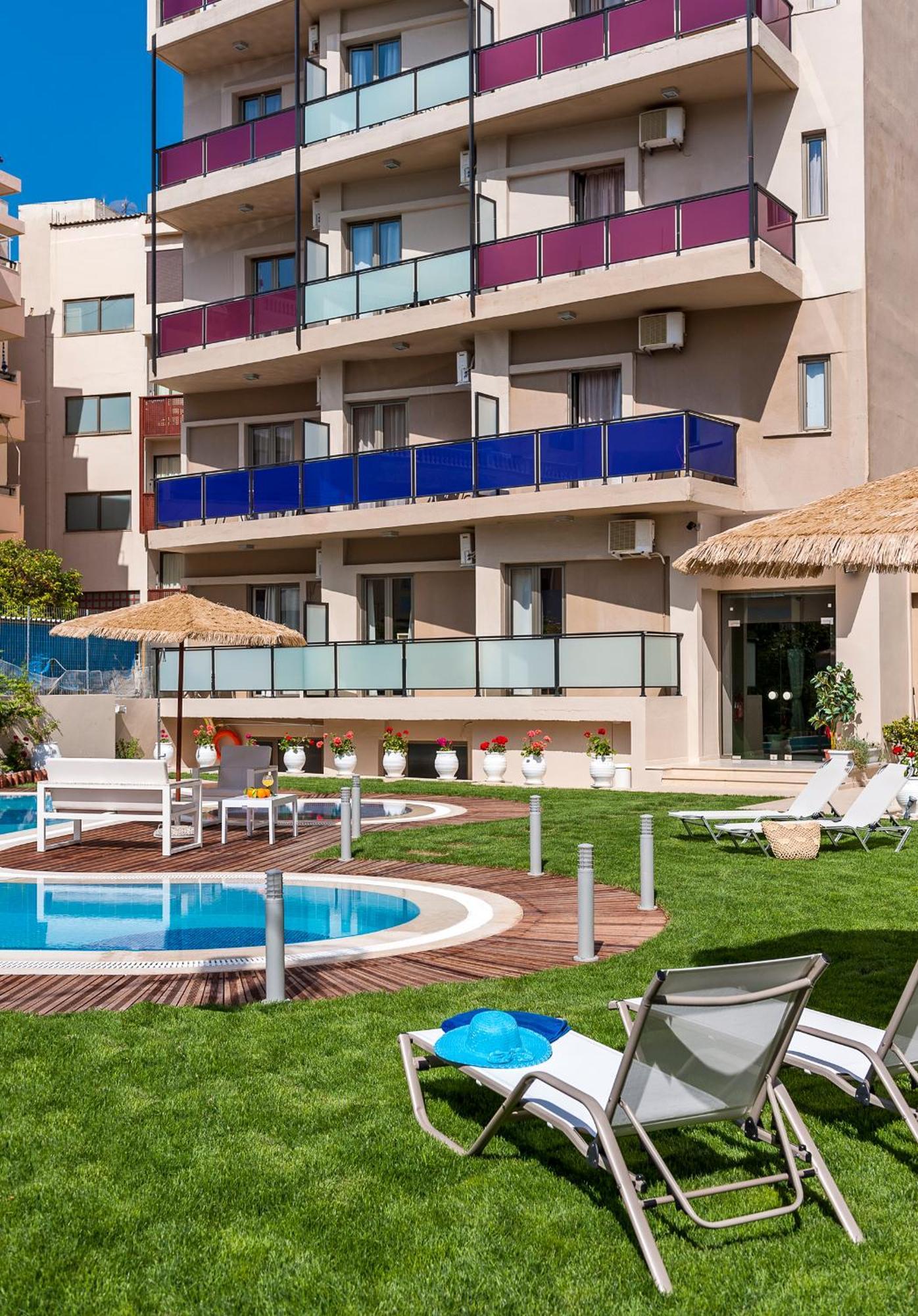 Aparthotel Leonidas &