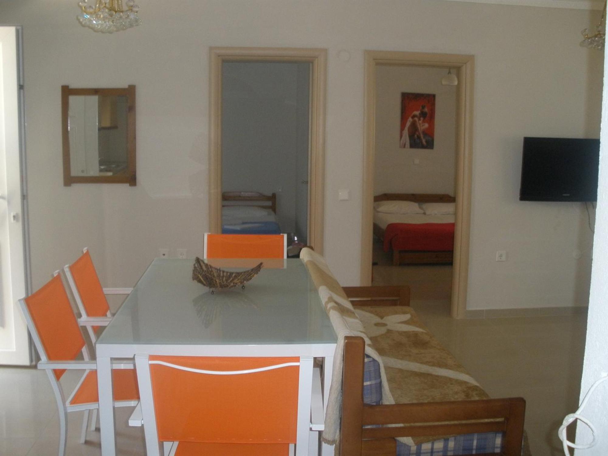 Apartment Phaethon & *