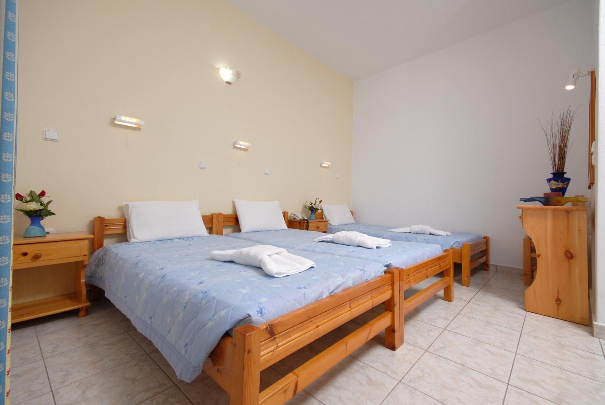 Hotel Zeus Naxos City