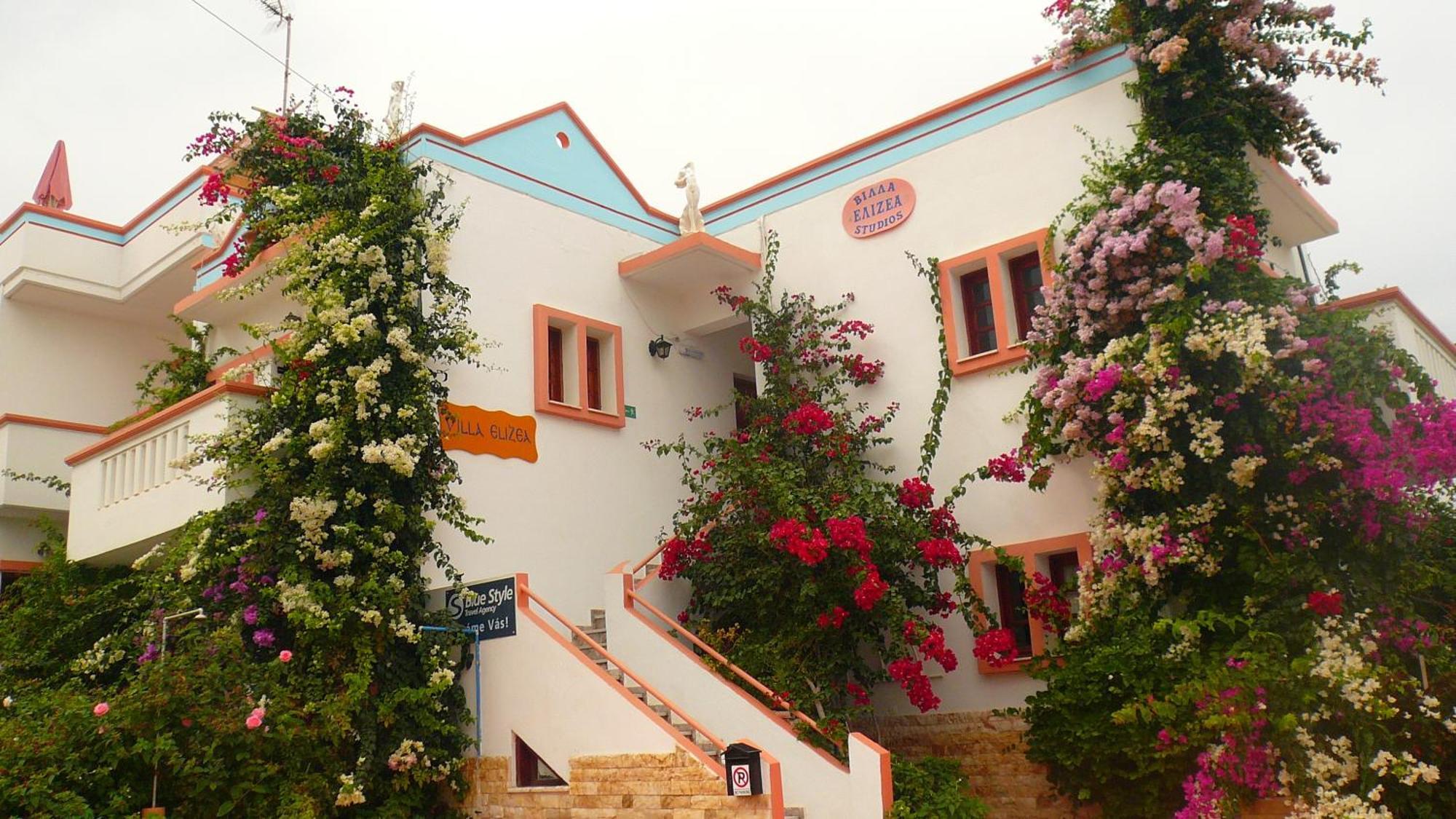 Apartment Elizea *