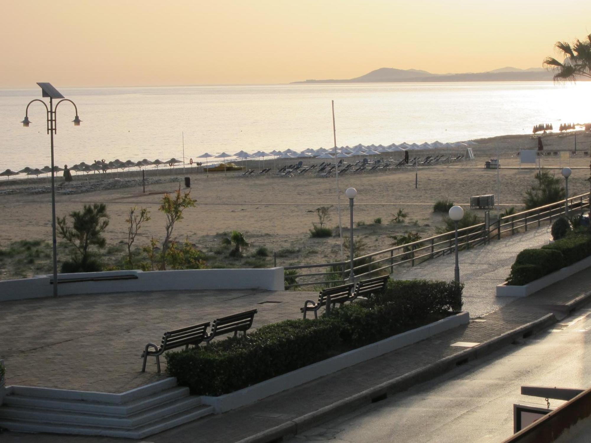 Apartment The Sea View *