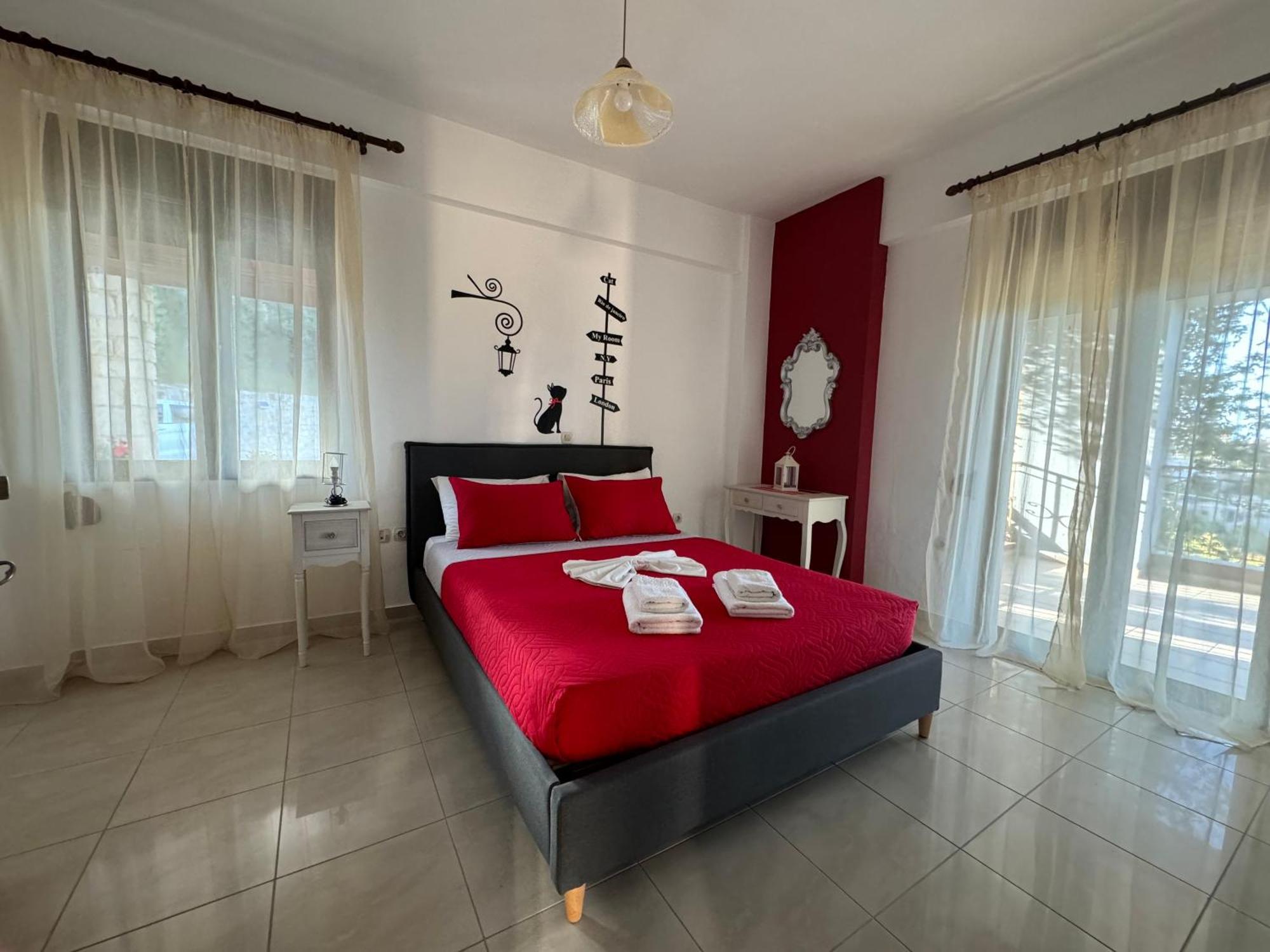 Apartment Aristos & *