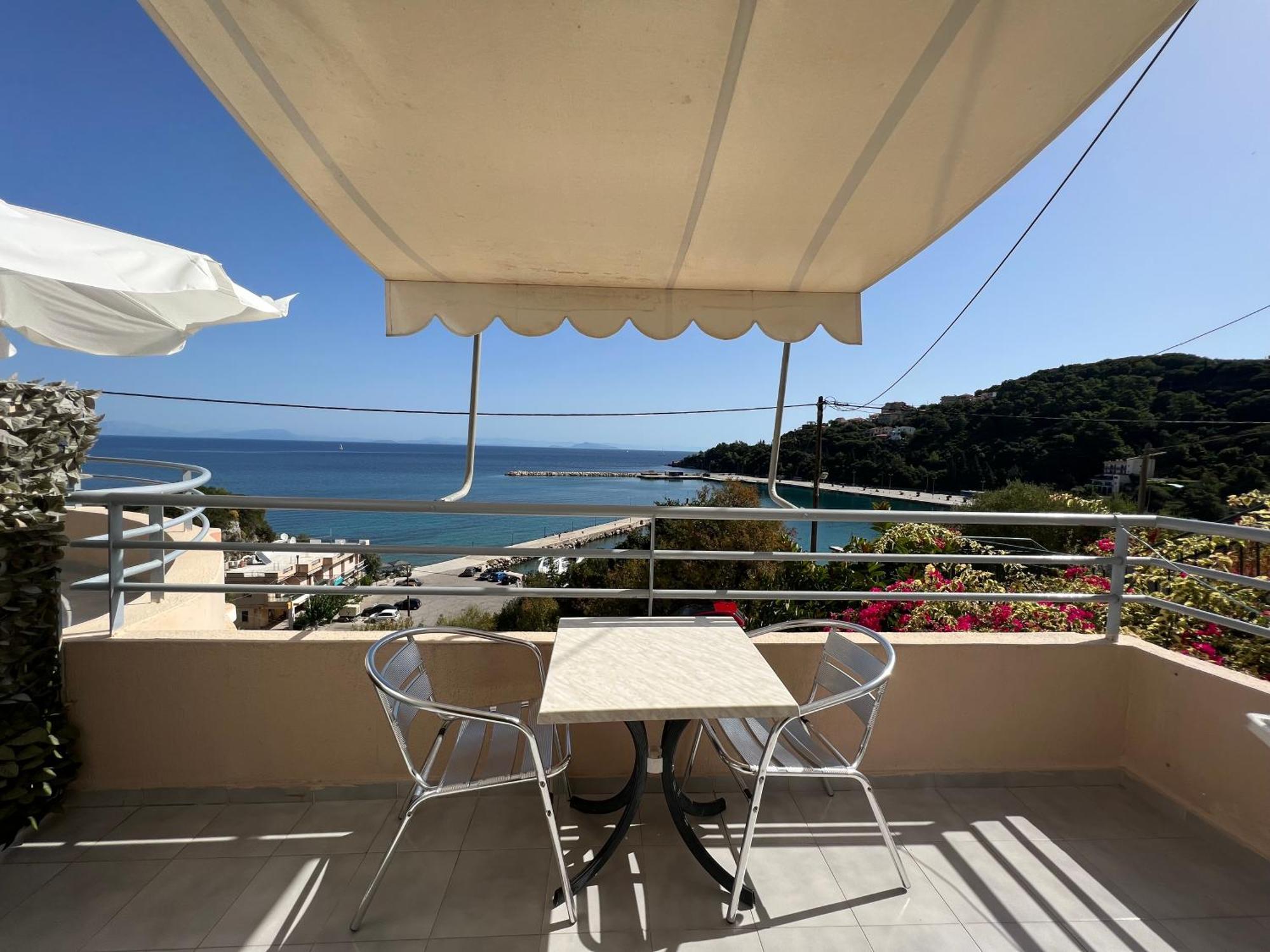 Apartment Harbour View - Oceanis Poros (Kefalonia)