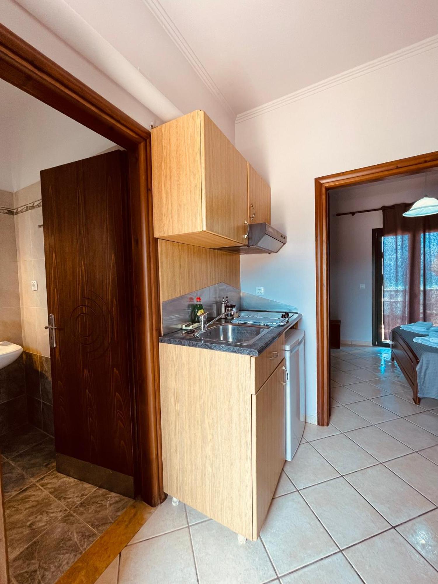 Apartment Girogiali Apts