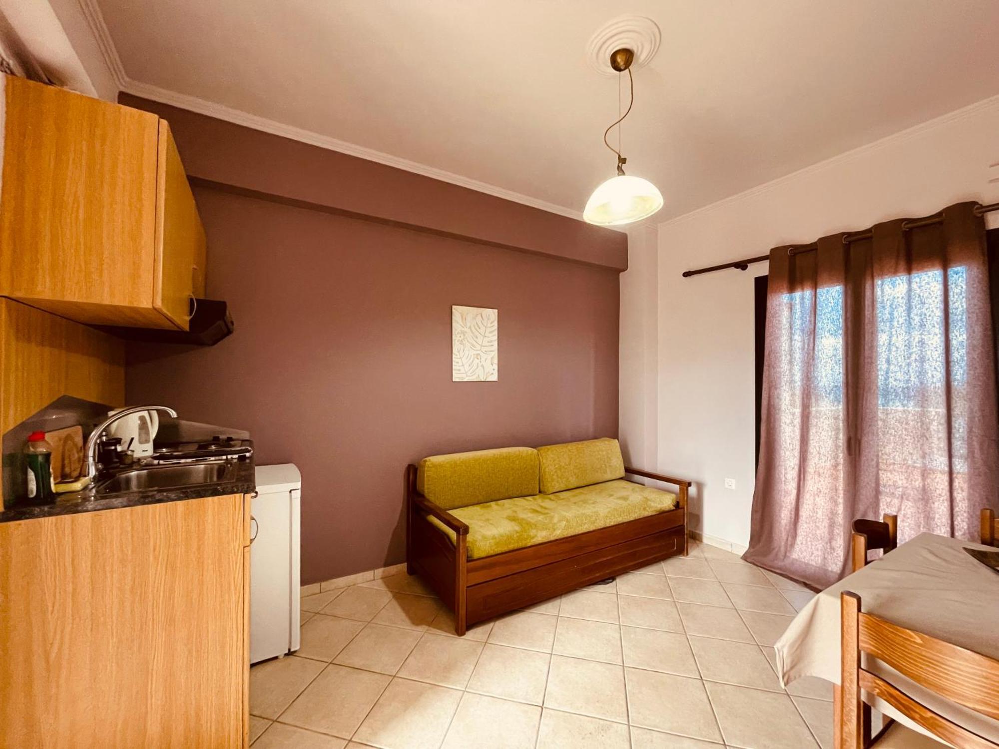 Apartment Girogiali Apts
