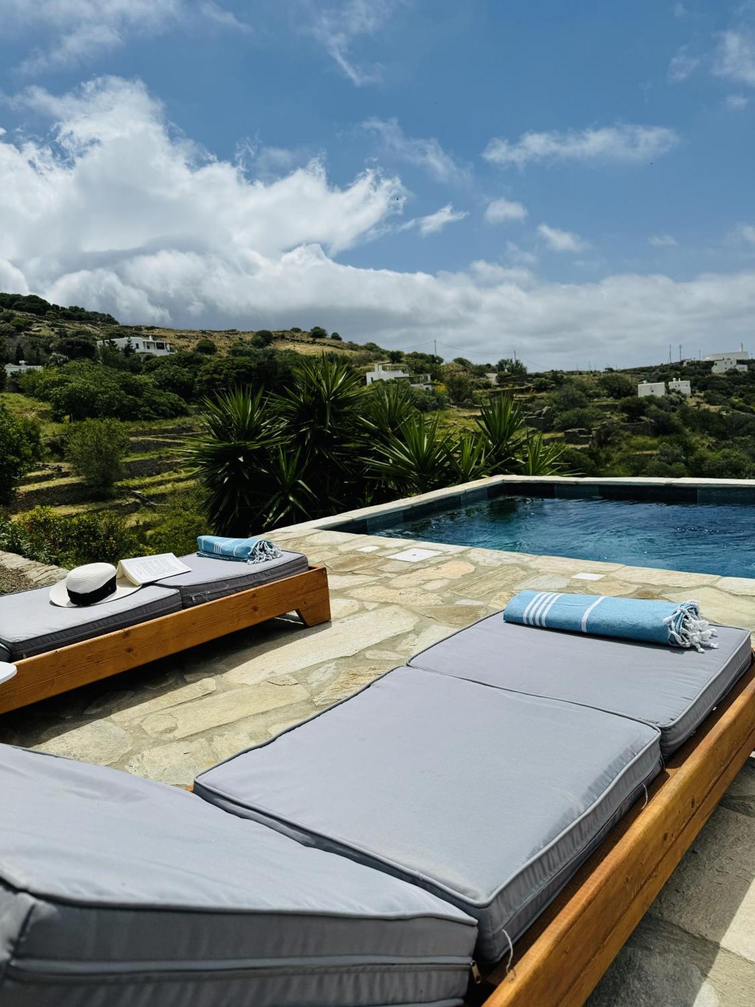 Apartment Kotseli - Sea View, Pool, Sunsets *