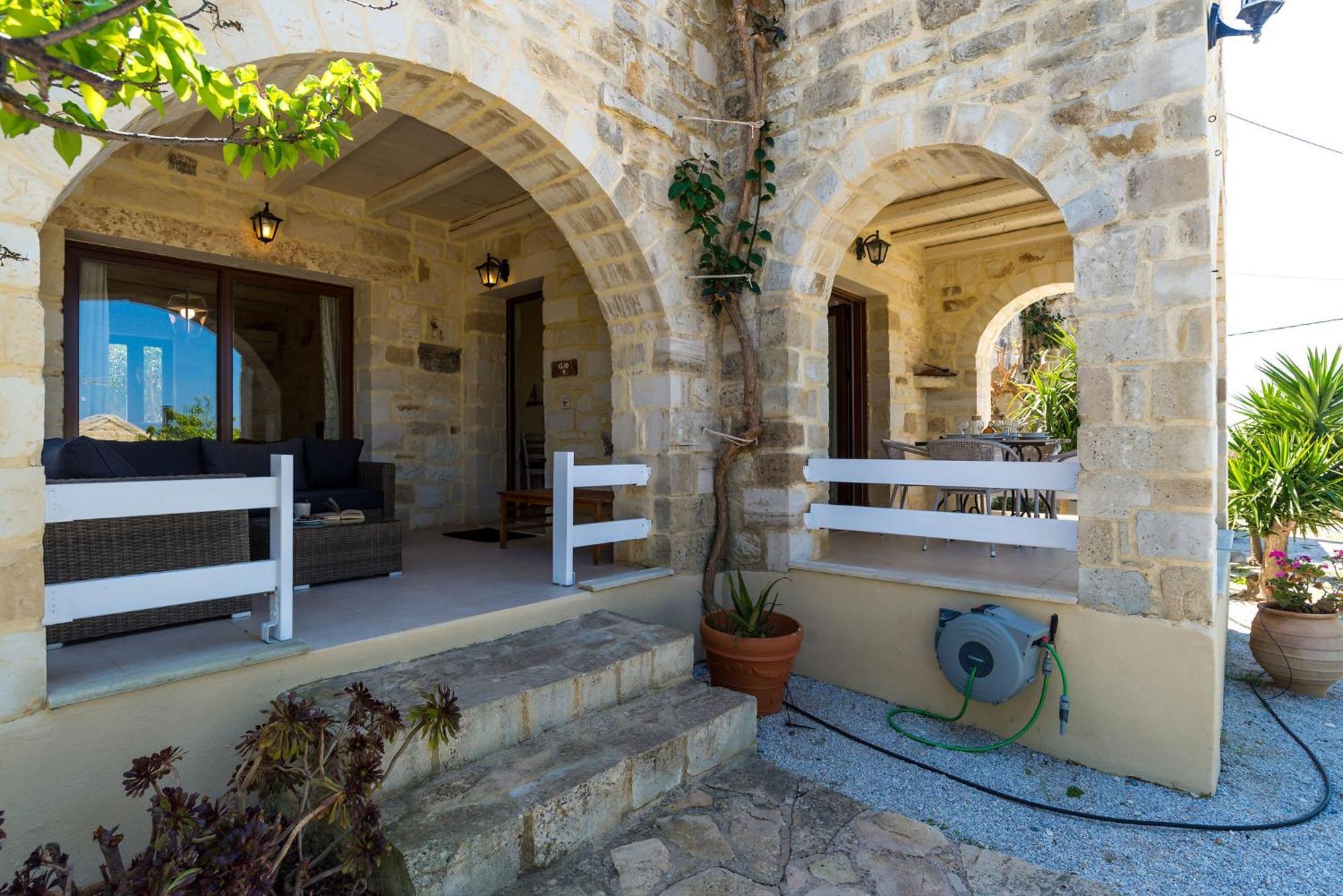 Clio -st George Retreat By Apokoronas Kokkino Chorio