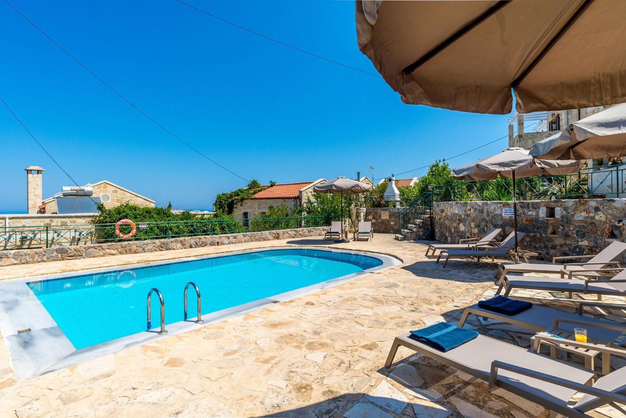 Clio -st George Retreat By Apokoronas * Kokkino Chorio