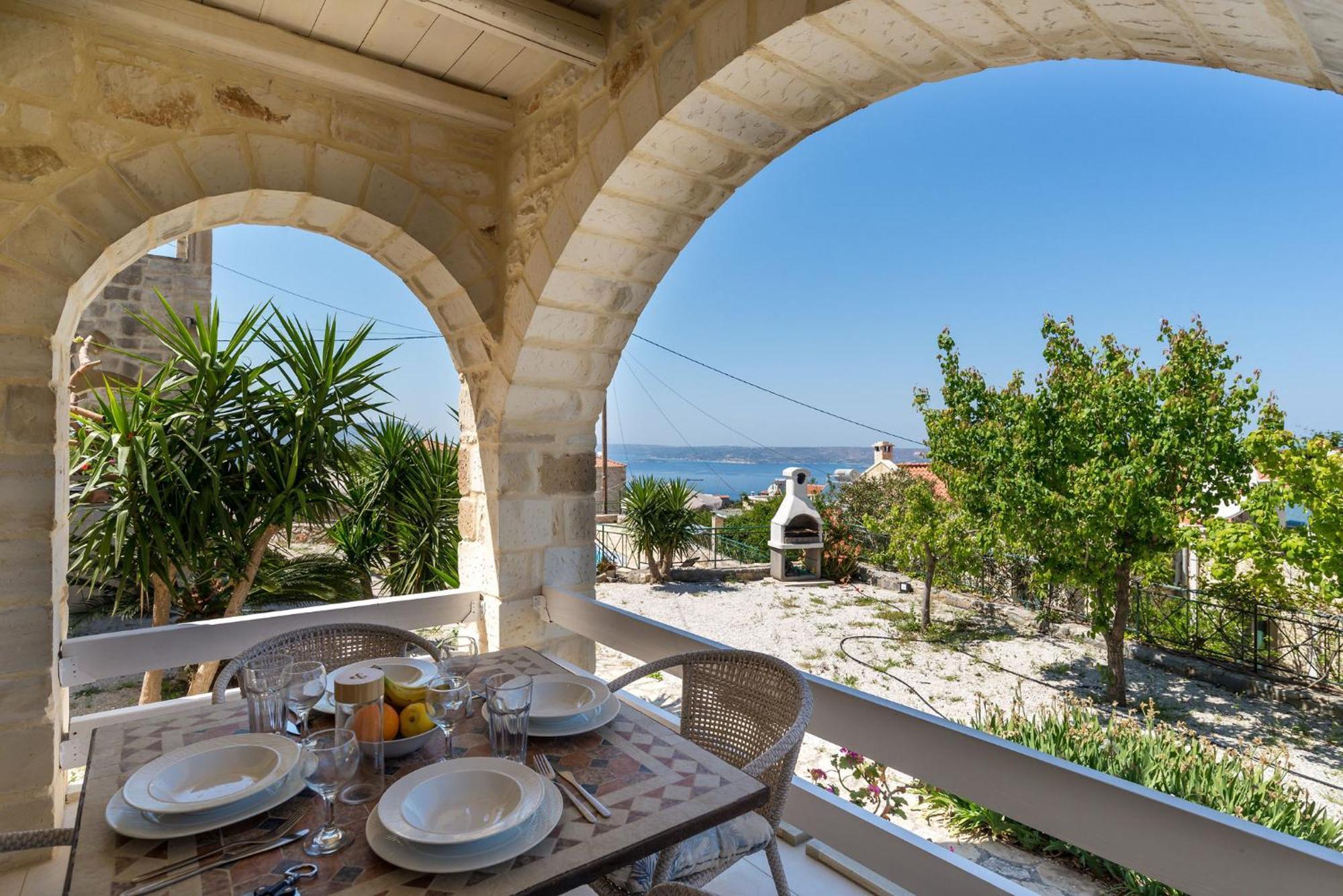 Clio -st George Retreat By Apokoronas