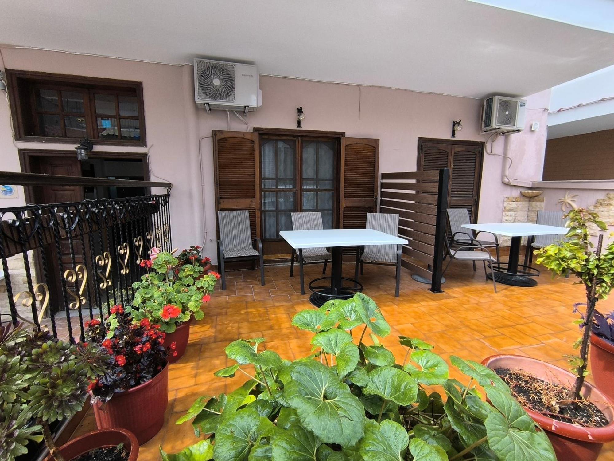 House Mistral