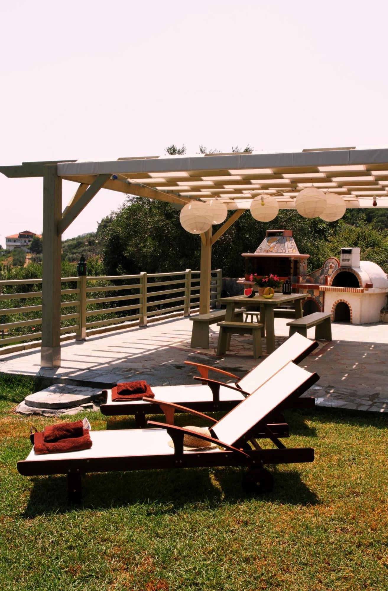 Guest house Niriides Porto Koufo