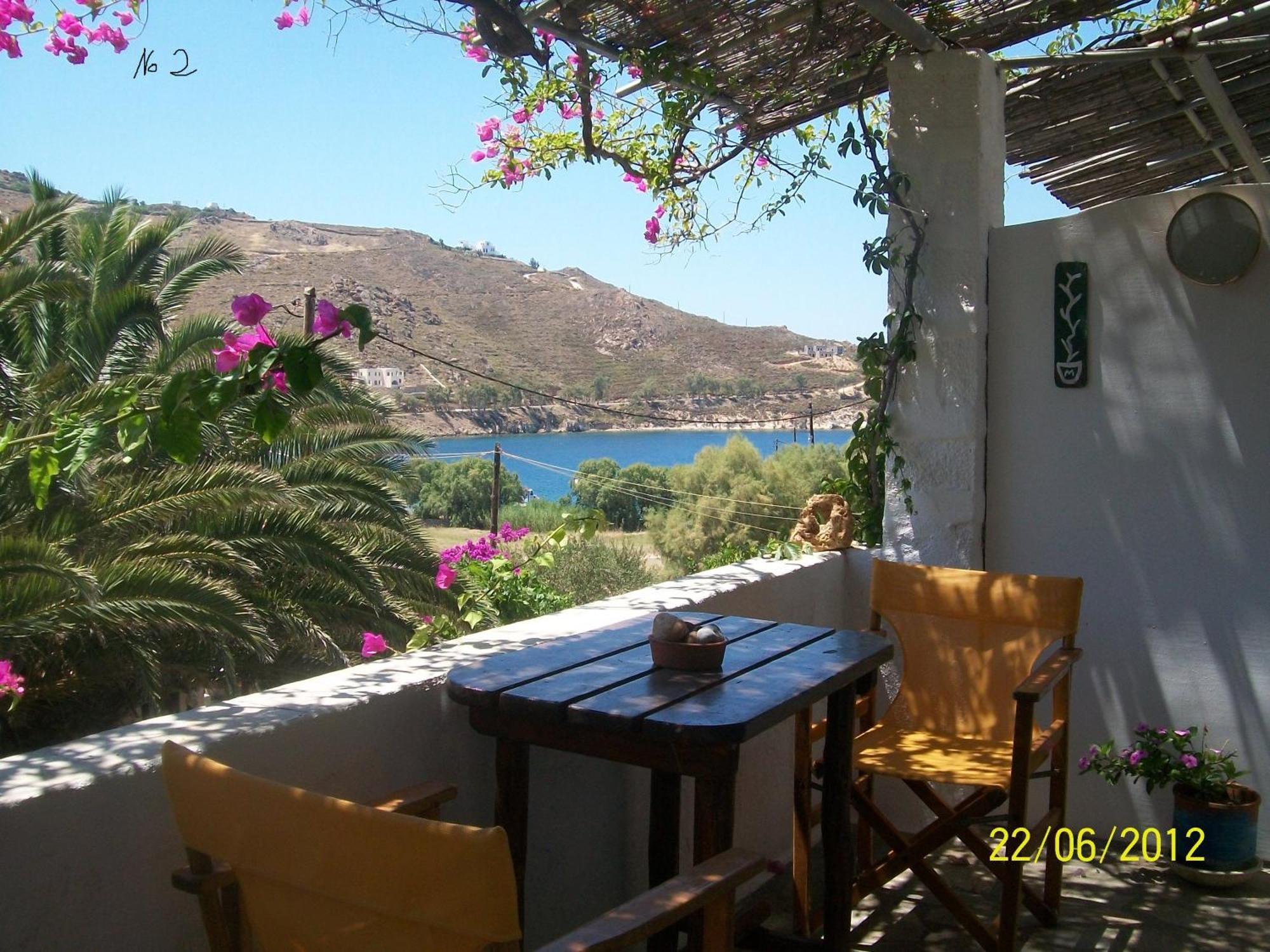 Patmos Mathios Studios- Guest house Sapsila