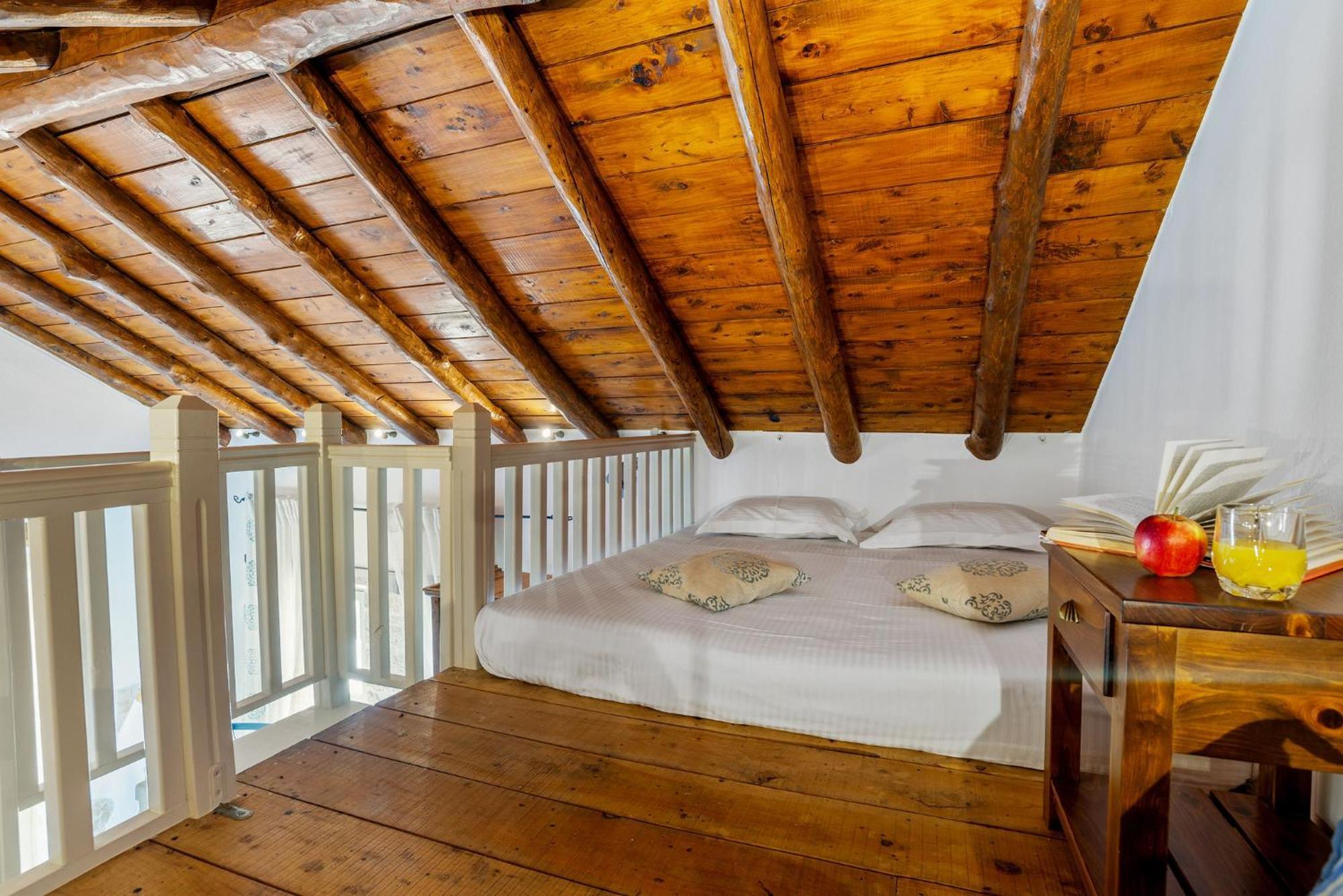 Cellar In Xirosterni Villa *