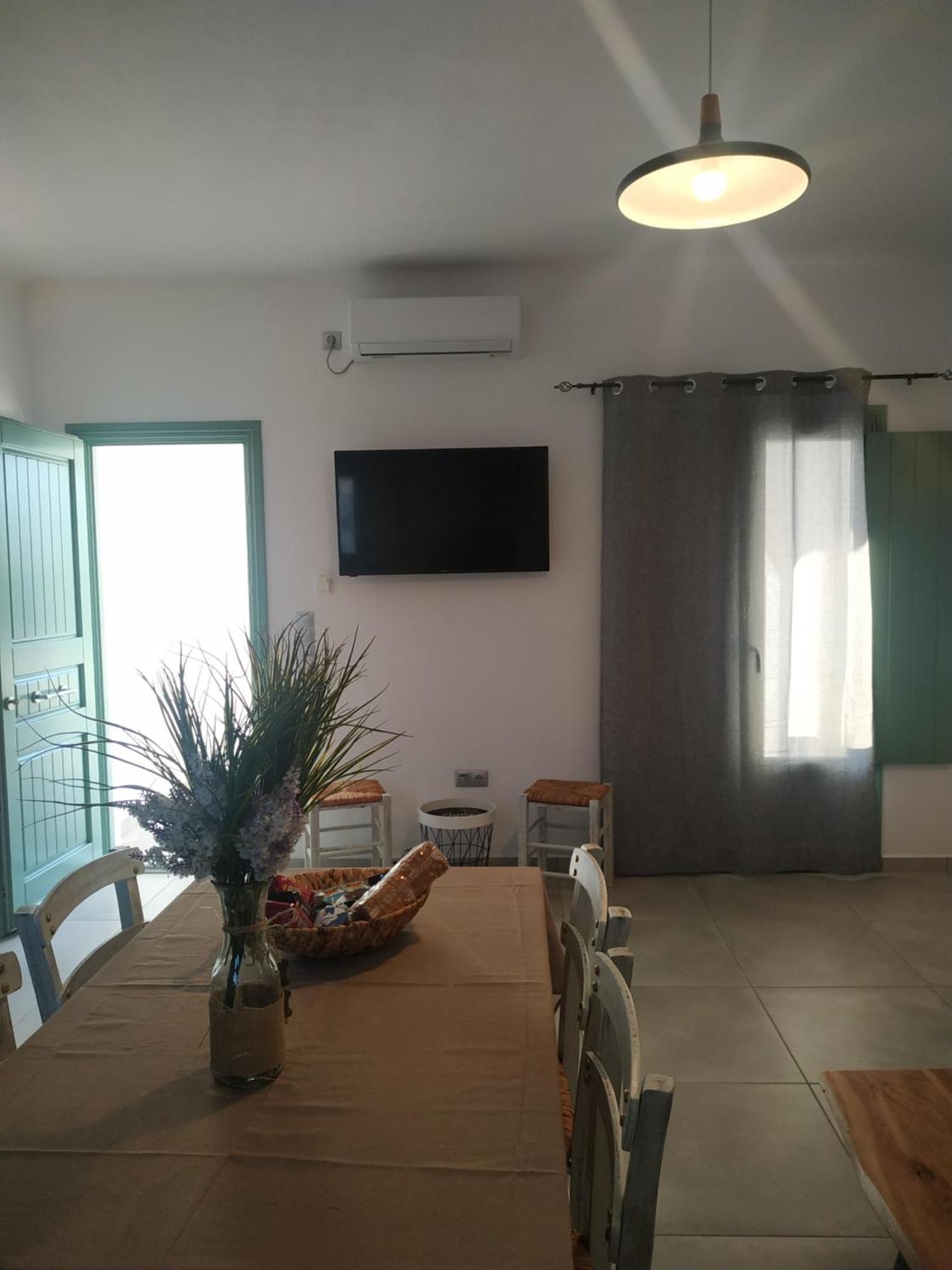 Sifnaiou Traditional 1 & 3 Holiday home Parikia (Paros)