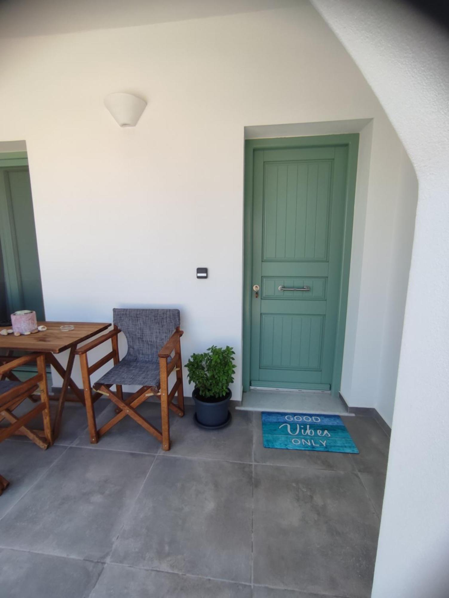 Sifnaiou Traditional 1 & 3 Holiday home *