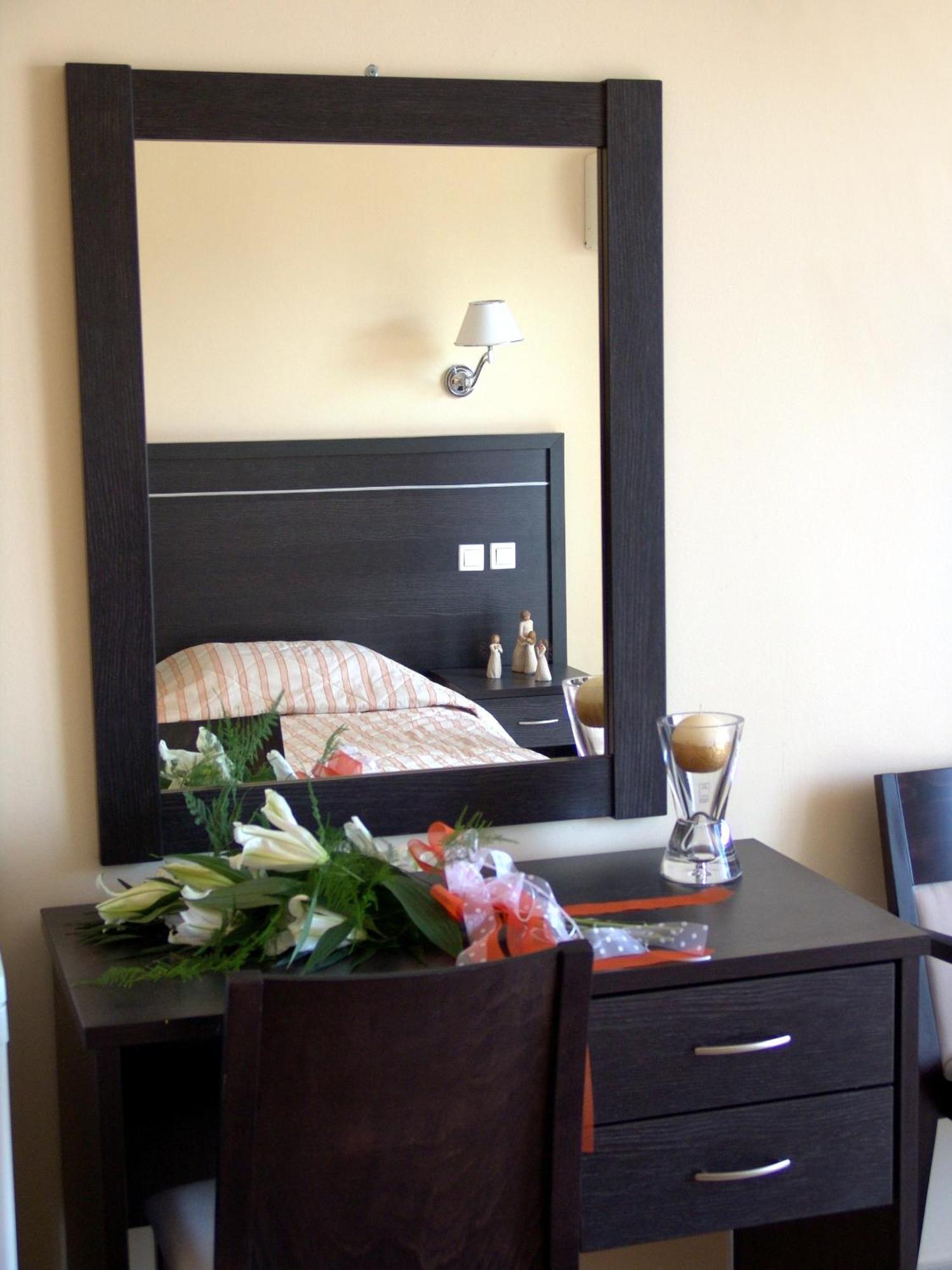 Merope Hotel Karlovassi