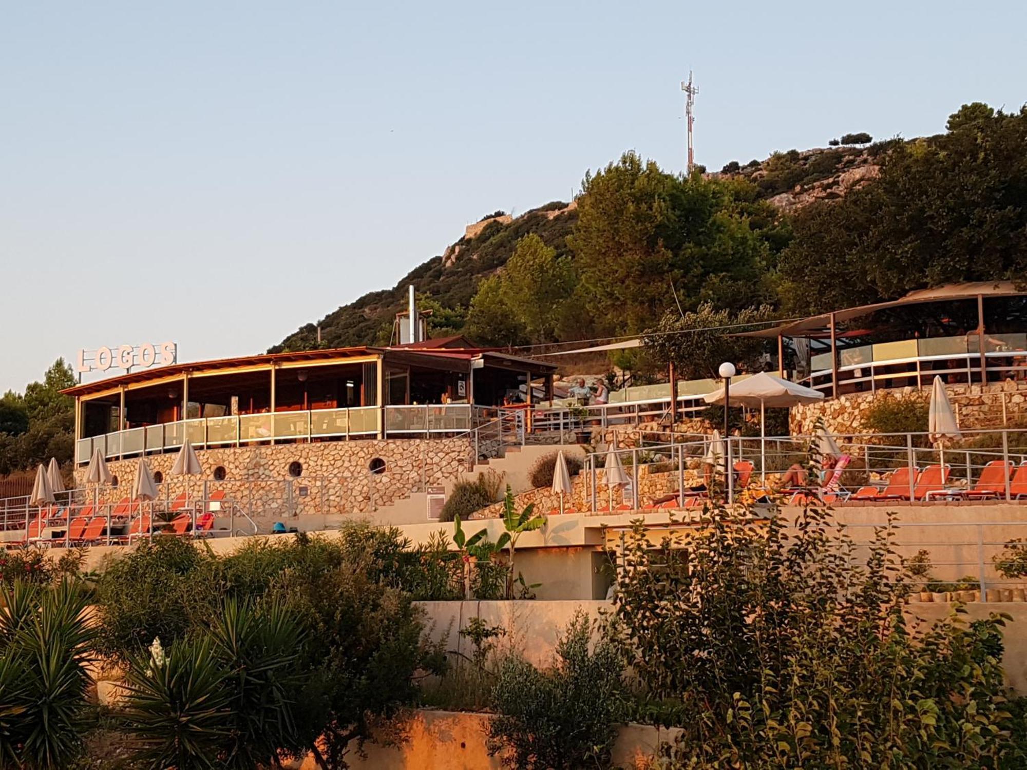 Stefanos Apartment *
