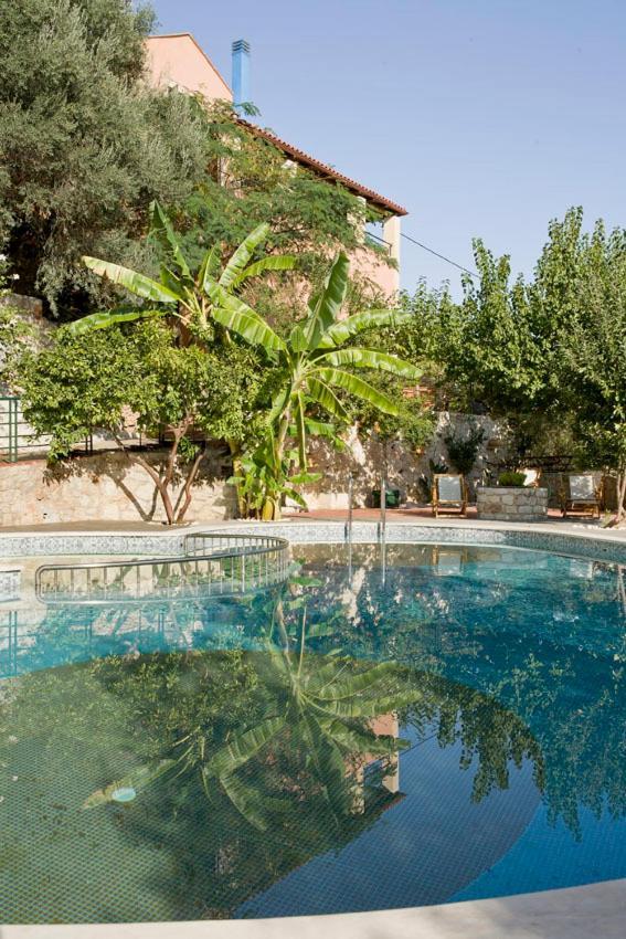 Agathes Traditional Houses 2* Kastellos