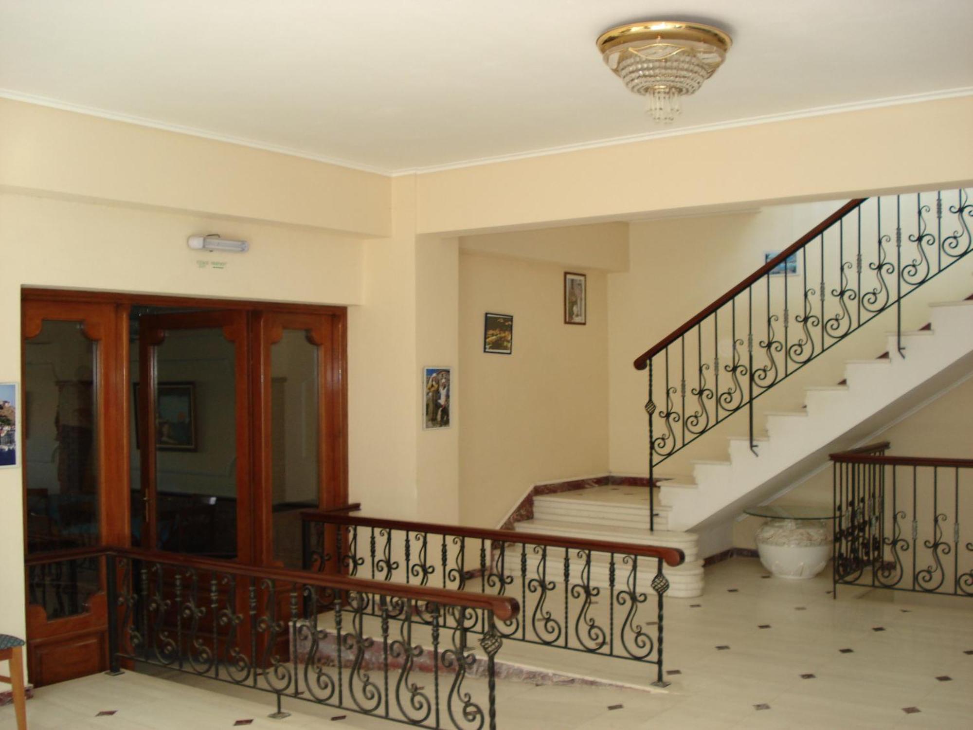 Hotel Filoktitis