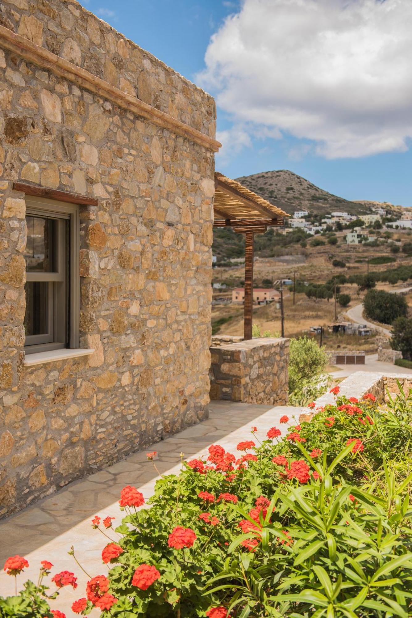 Avrofilito Syros * Ermoupoli