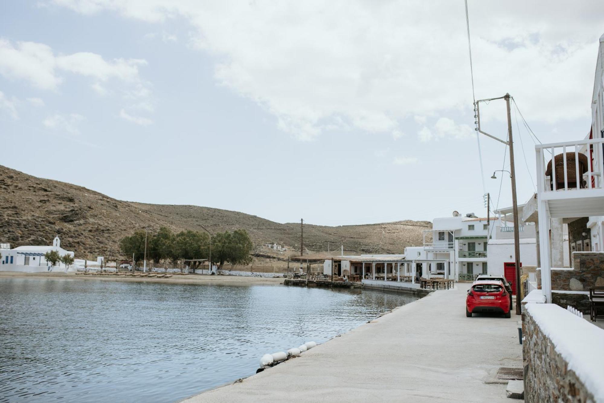 Guest house Yi & Thalassa Living By Khi Kythnos