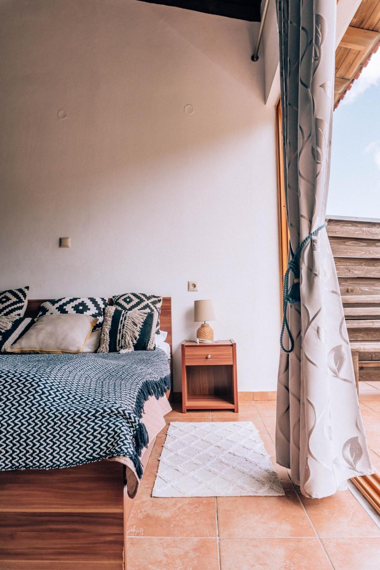Lefteris Apartment