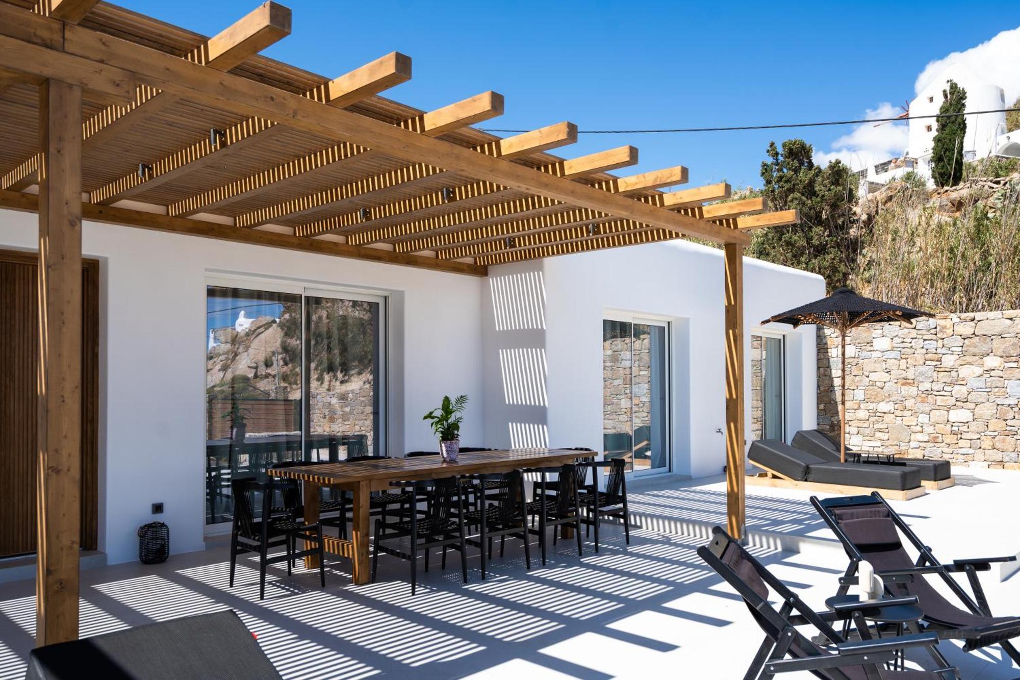 Elit Psarou Villa *