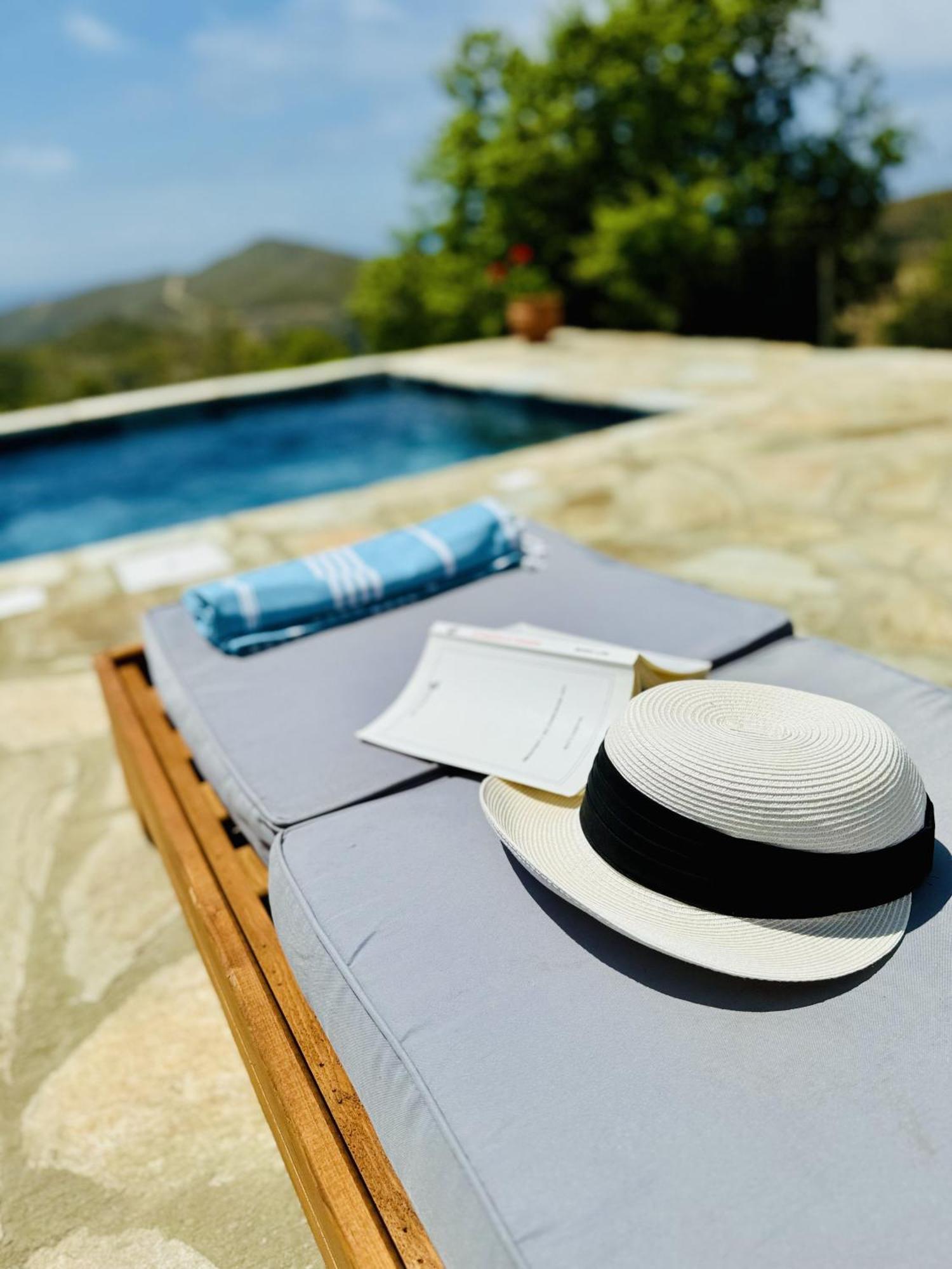 Apartment Kotseli - Sea View, Pool, Sunsets
