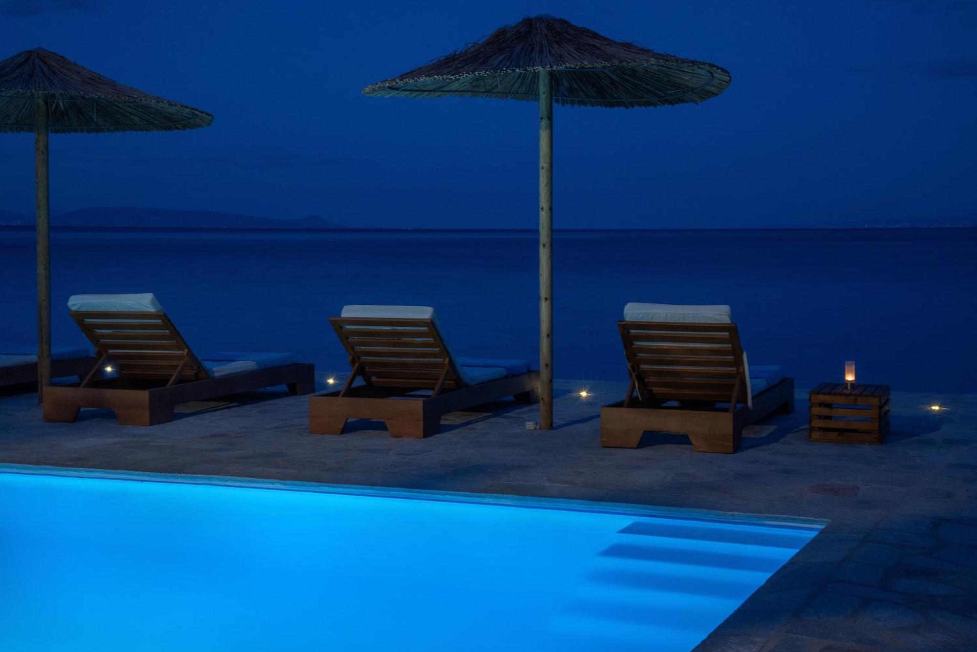 The Saronic - Jungle On The Sea Agioi Theodoroi