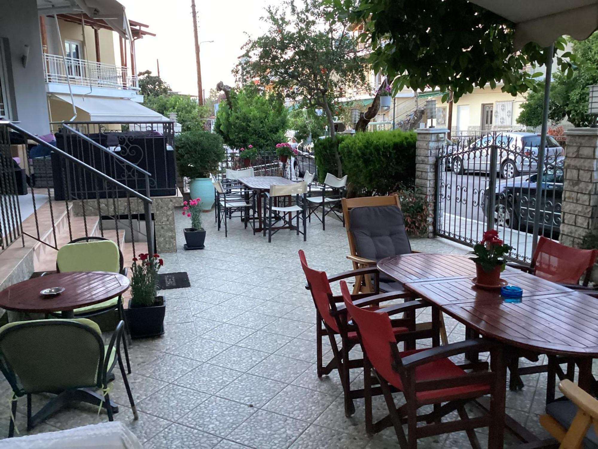 Alexandros Aparthotel Kamena Vourla