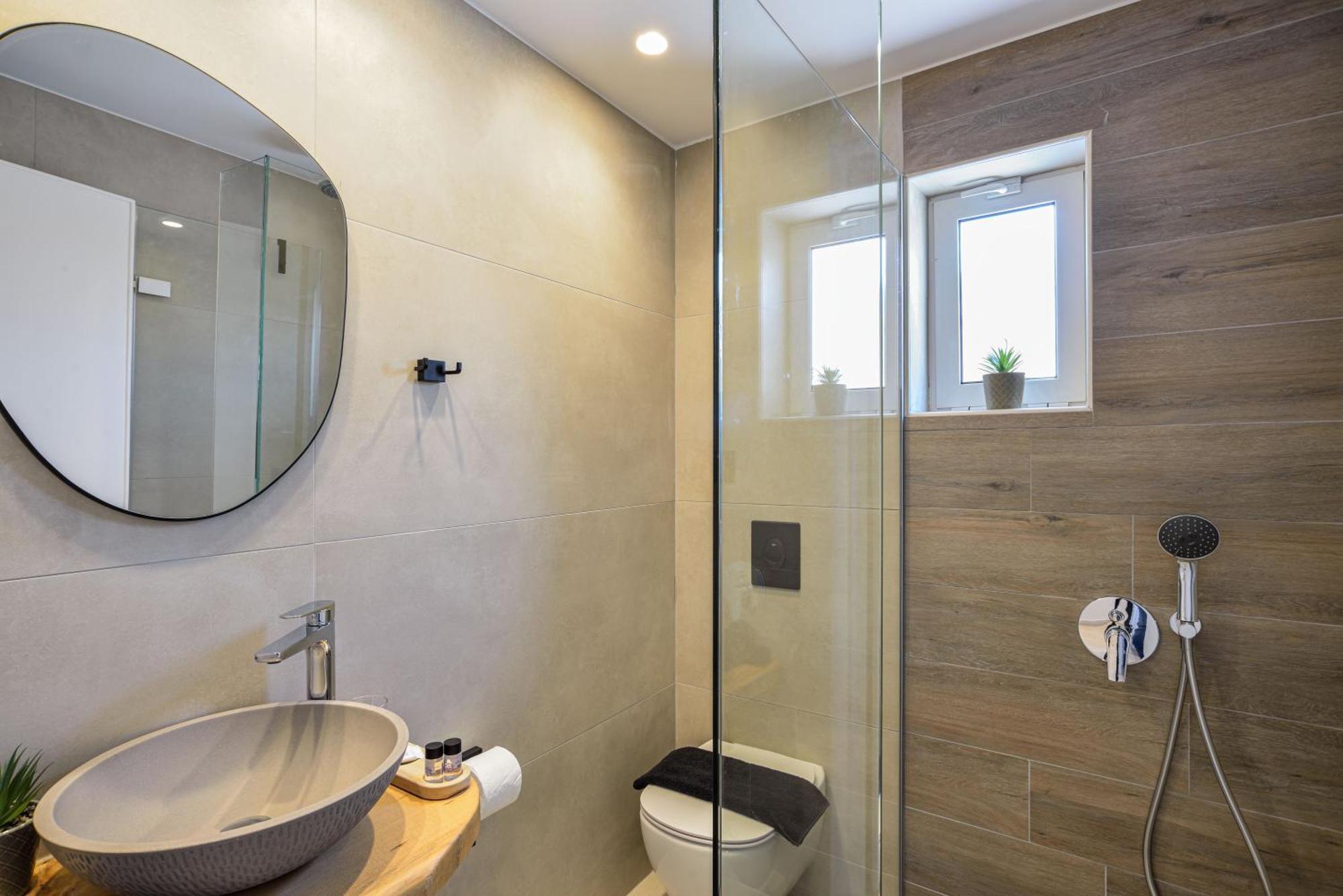 Aparthotel Eloque Simple Living Space *