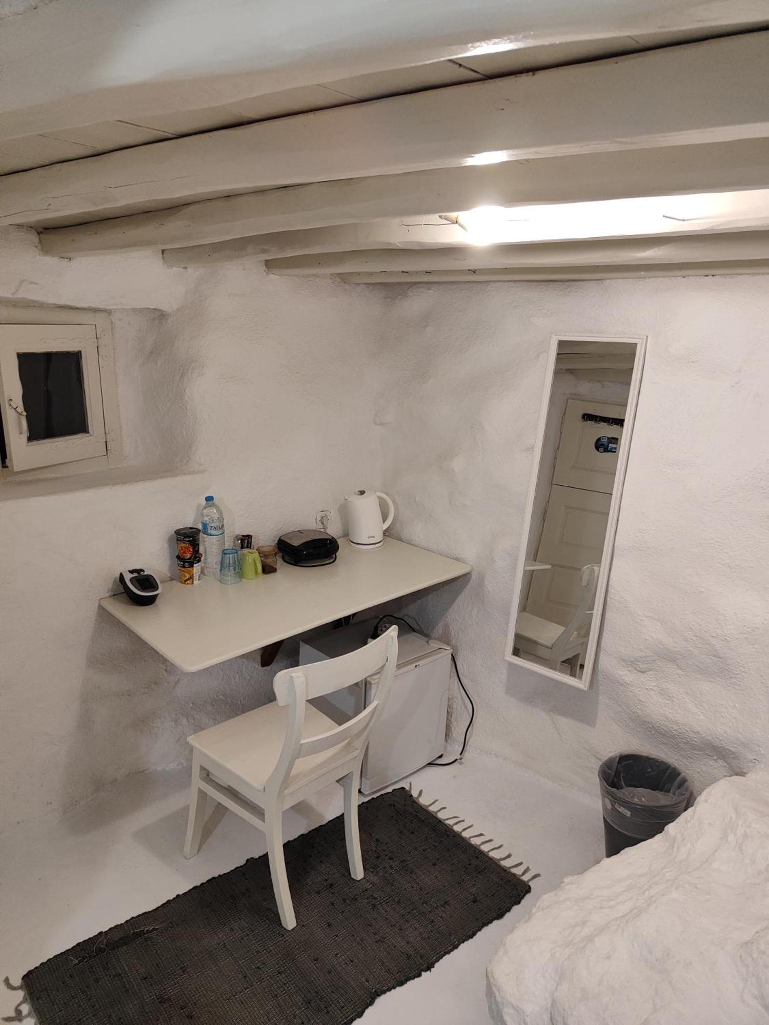 Pyrgi Artemis Place
