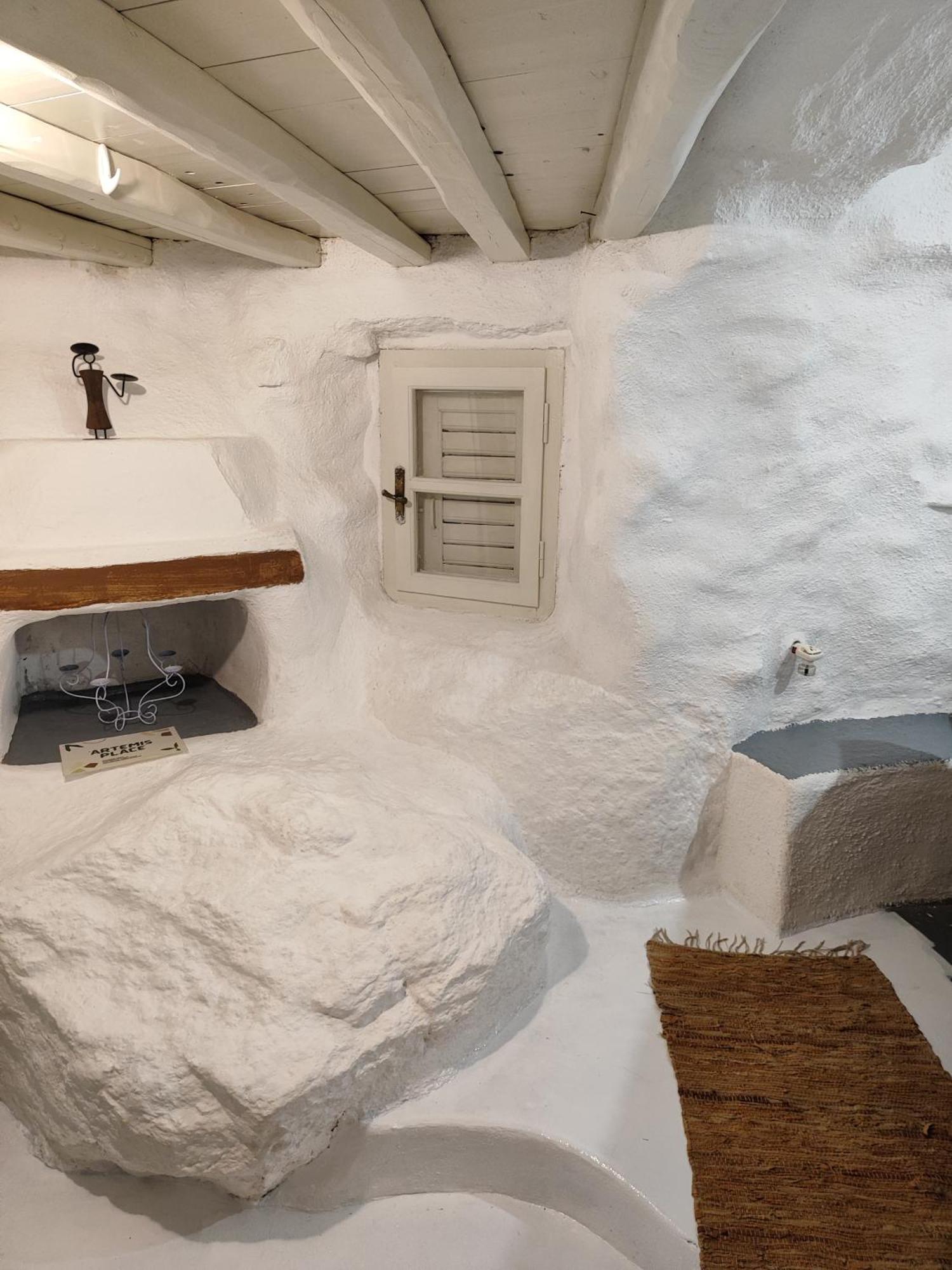Pyrgi Artemis Place Apartment Mykonos Town