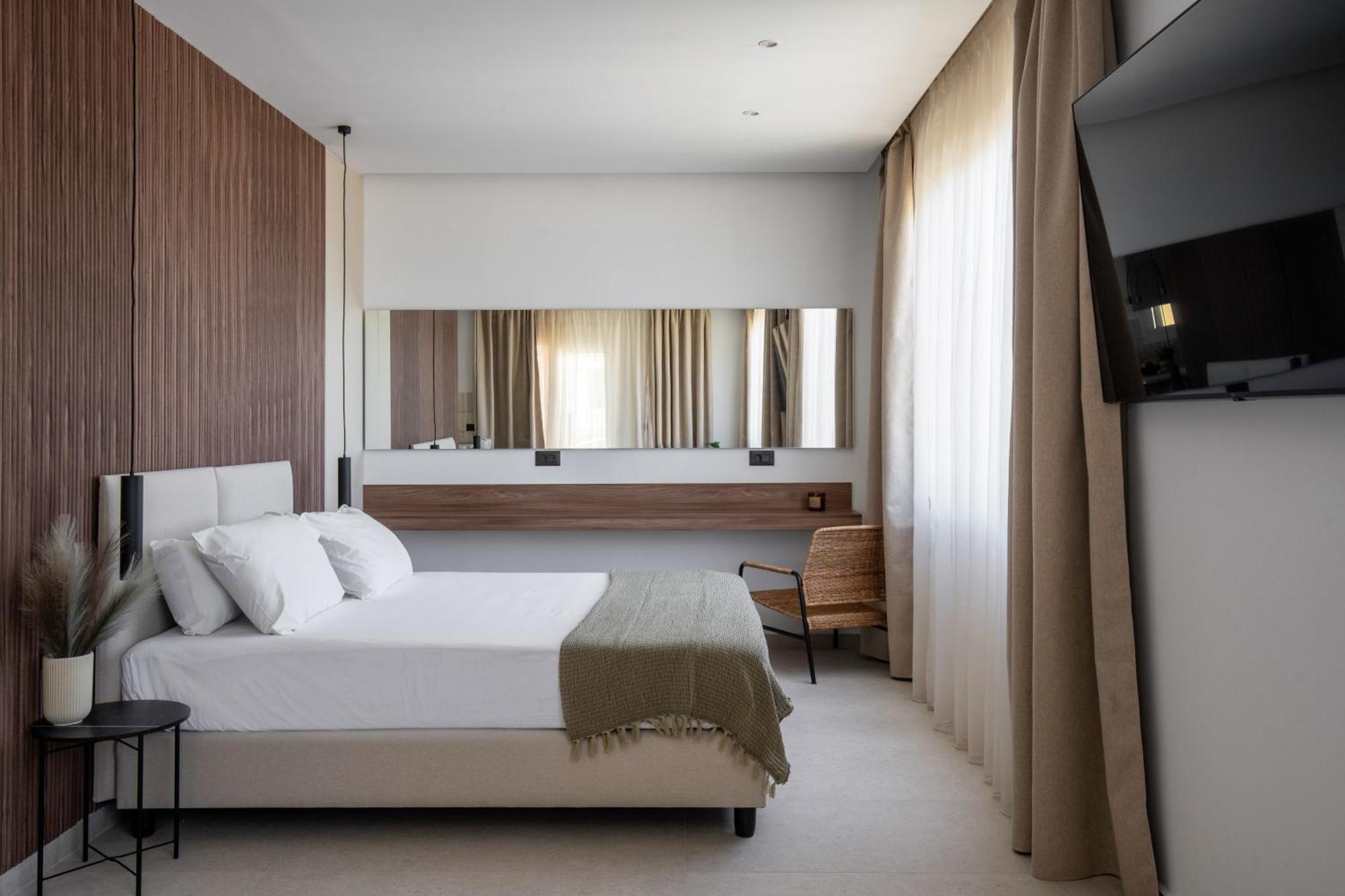 Theros Luxury Holiday home *