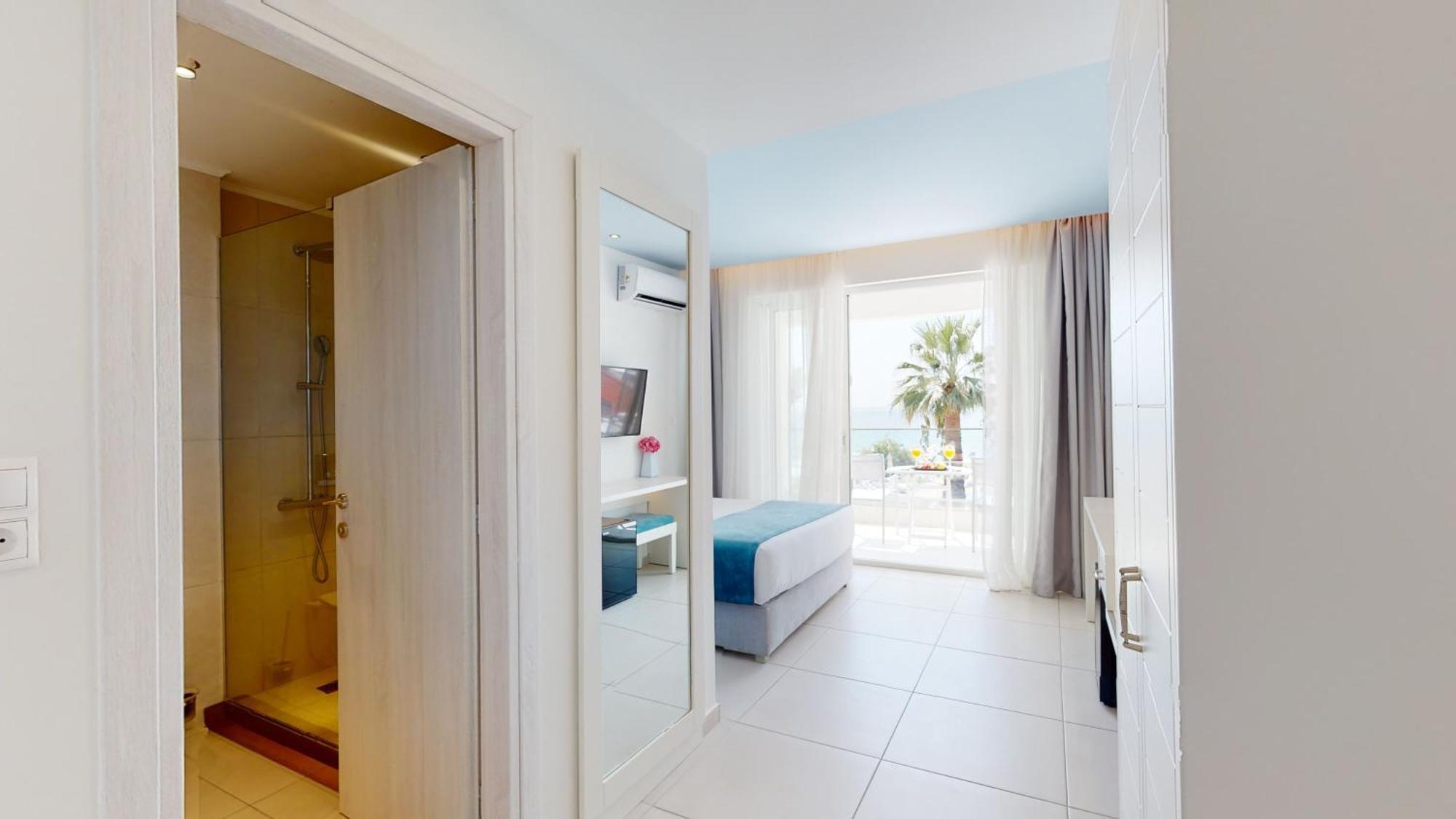 Acrotel Lilyann Boutique Hotel Elia Nikitis