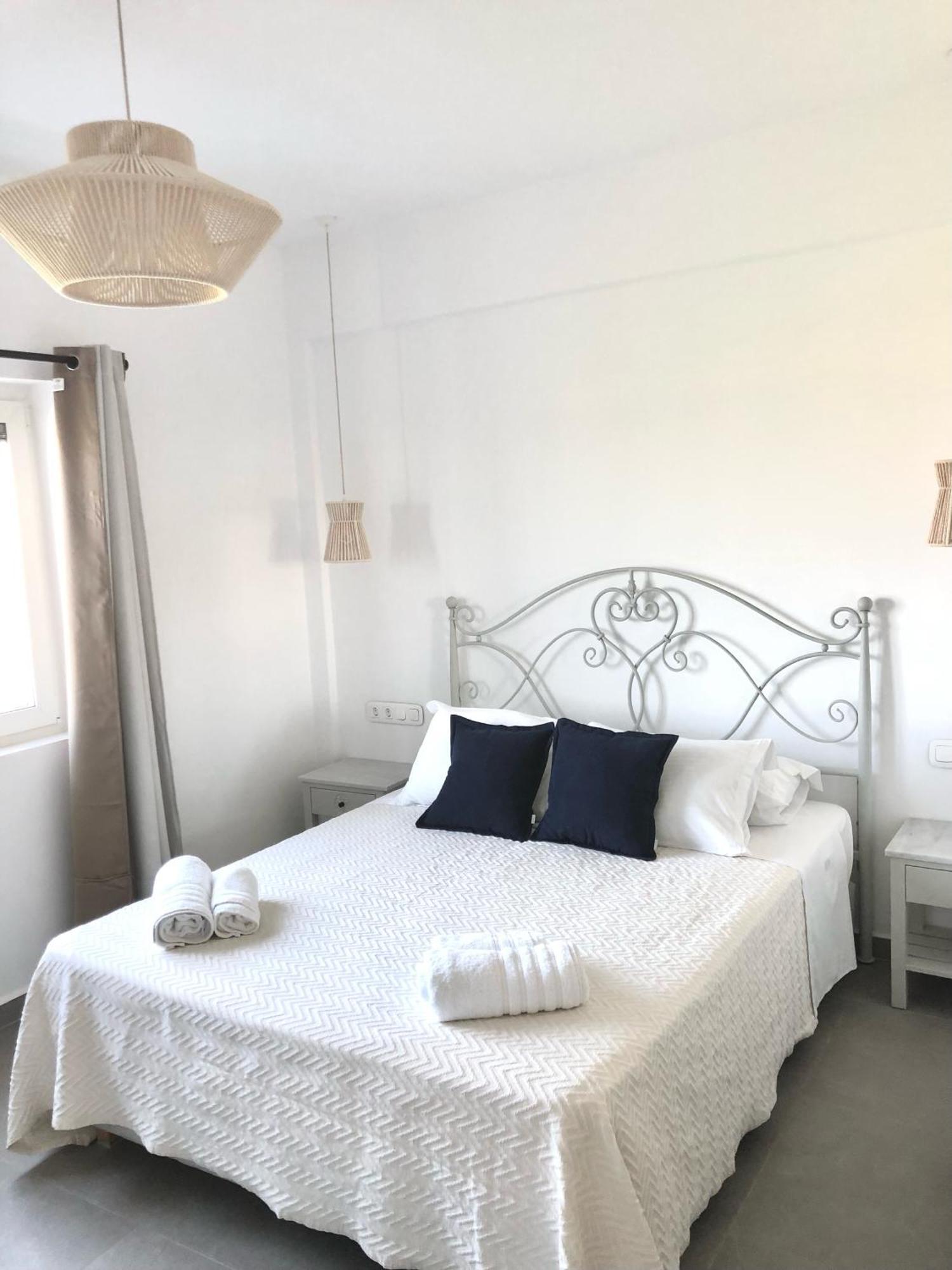 Agrabeli Paros Naousa (Paros)