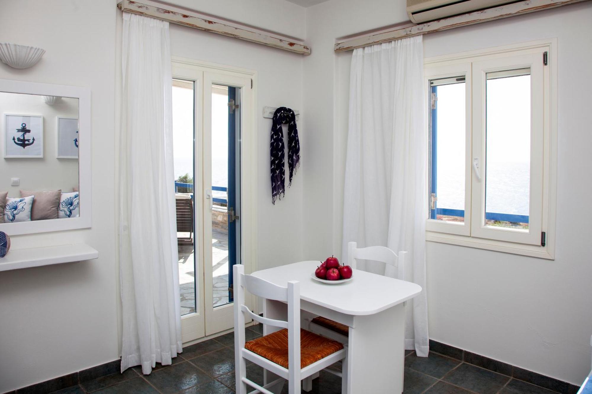 Aura Paros Apartment