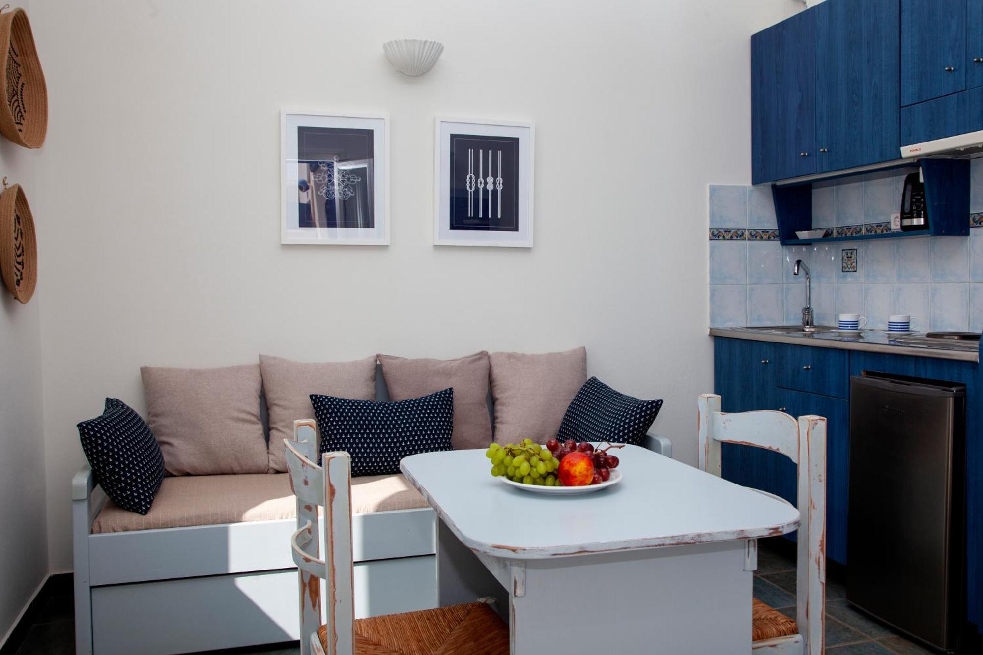 Apartment Aura Paros *