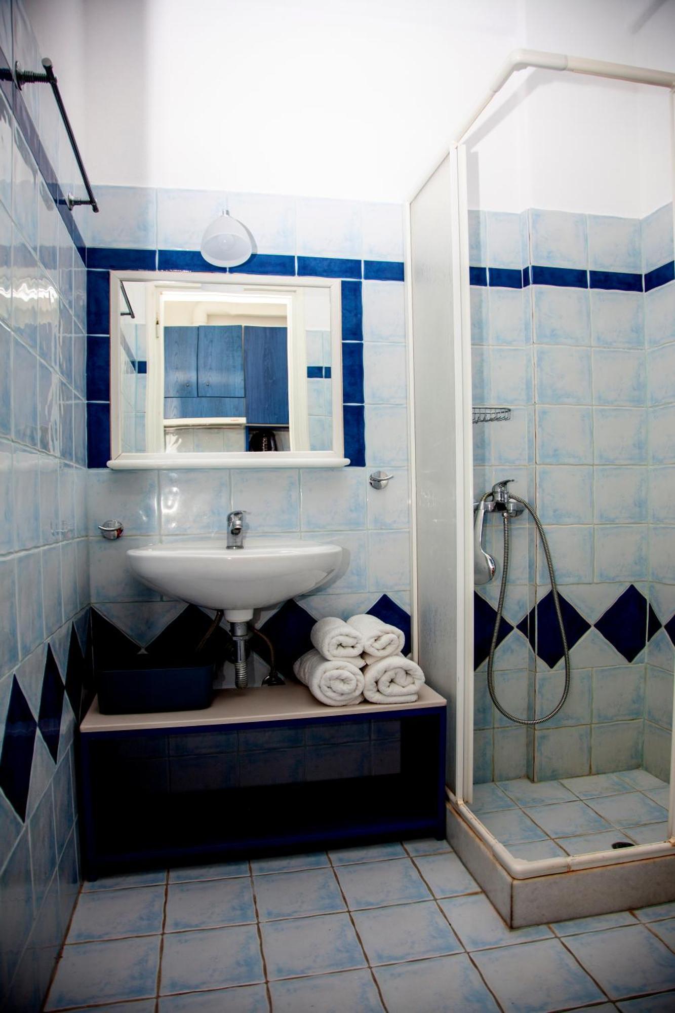 Aura Paros Apartment Logaras
