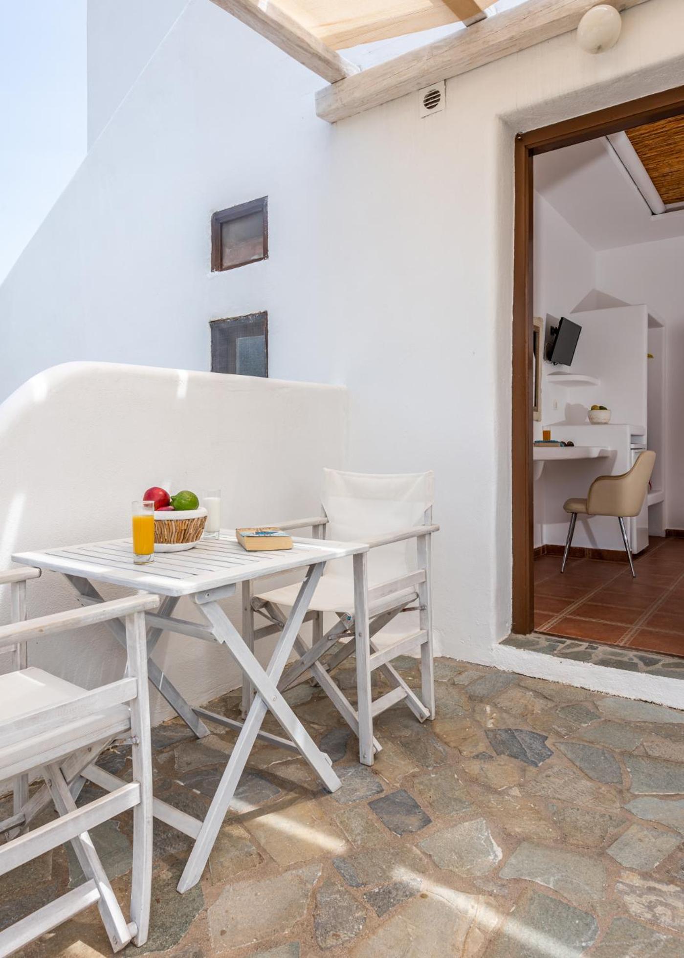 Guest house Fantasy Adamantas (Milos)
