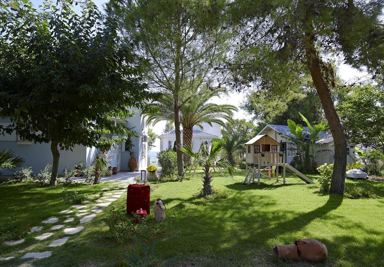 Villa Paradisso Beach Villas Zakynthos Town