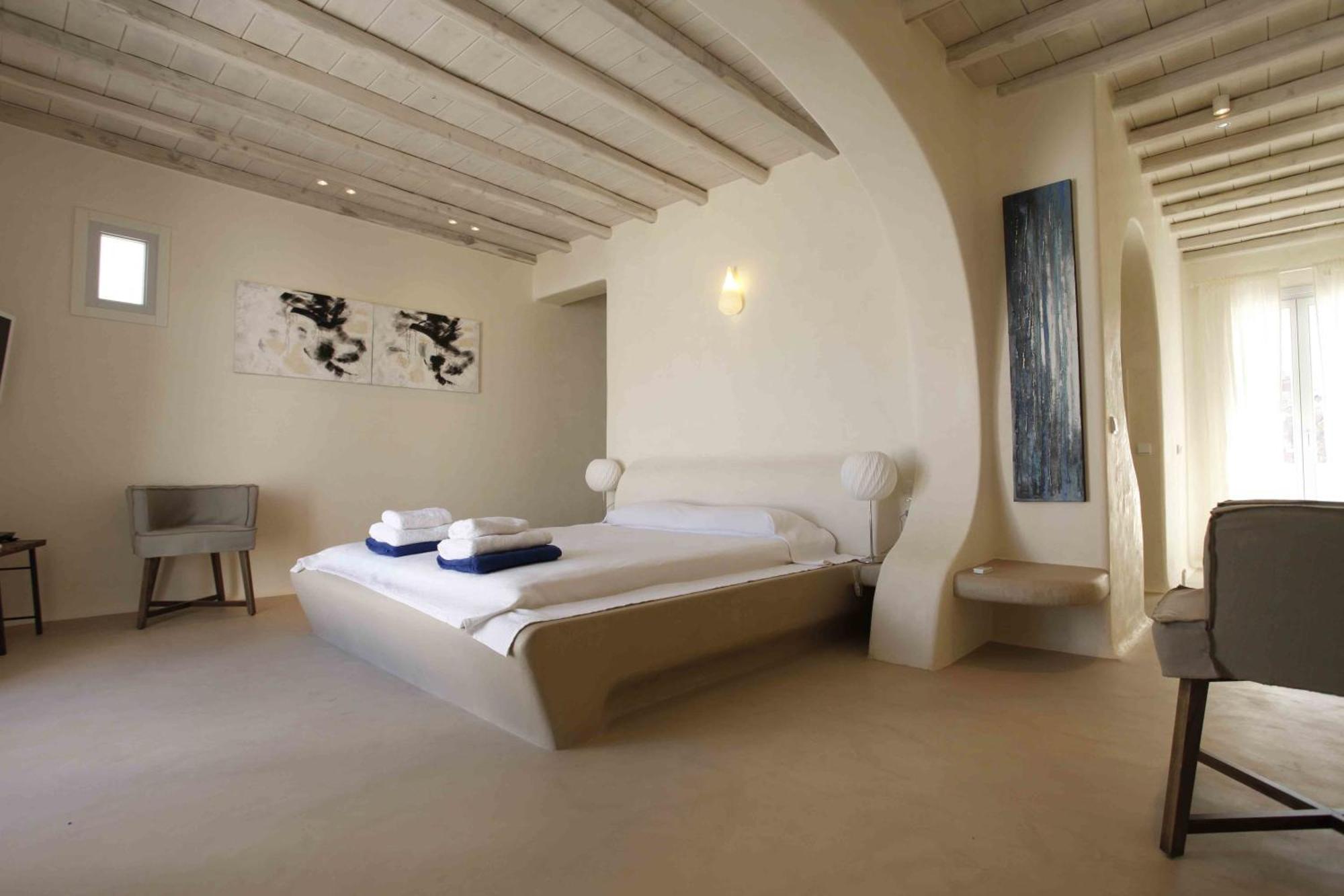 Aegean Lighthouse Villa *