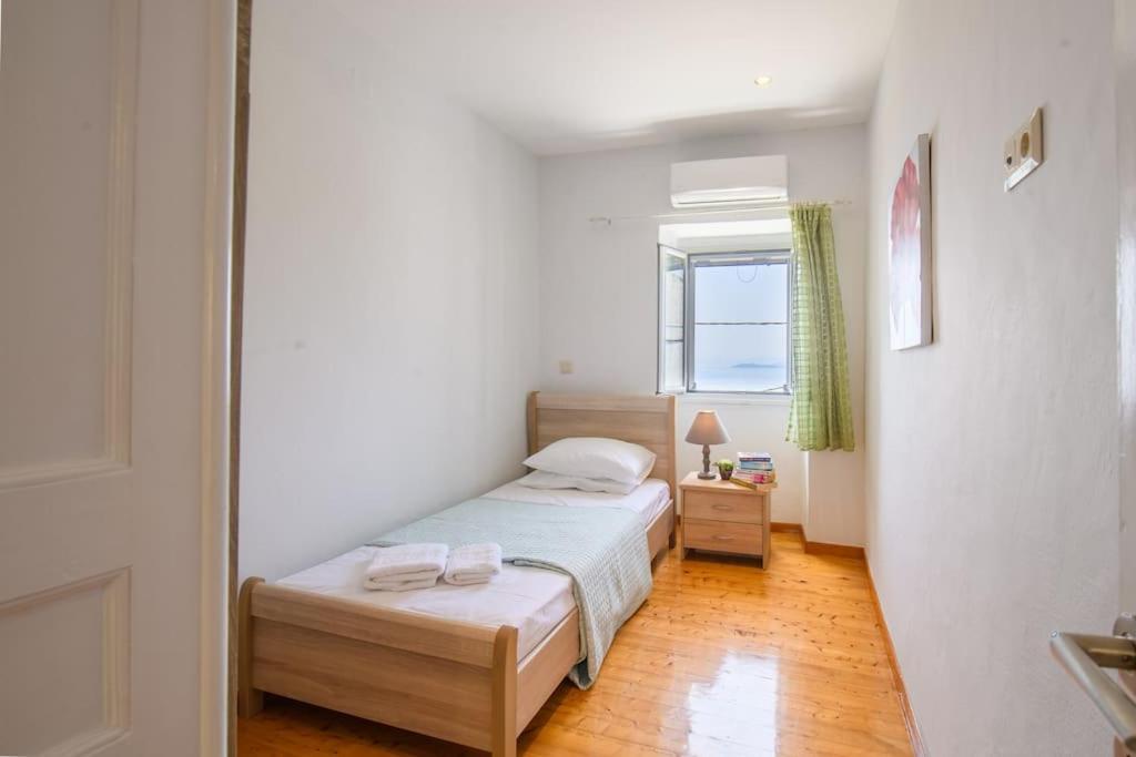 Sofias Retreat Nissaki Holiday home *