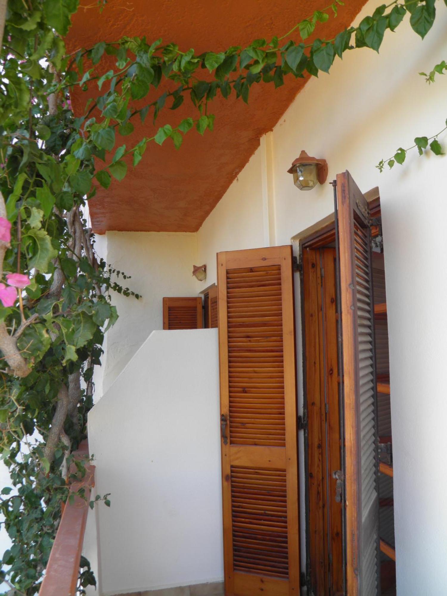 Galaxias Aparthotel 3*